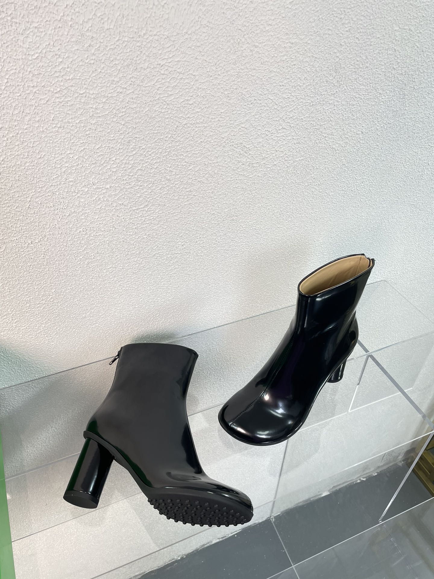 ATOMIC ANKLE BOOT IN BLACK CALFSKIN 75 MM
