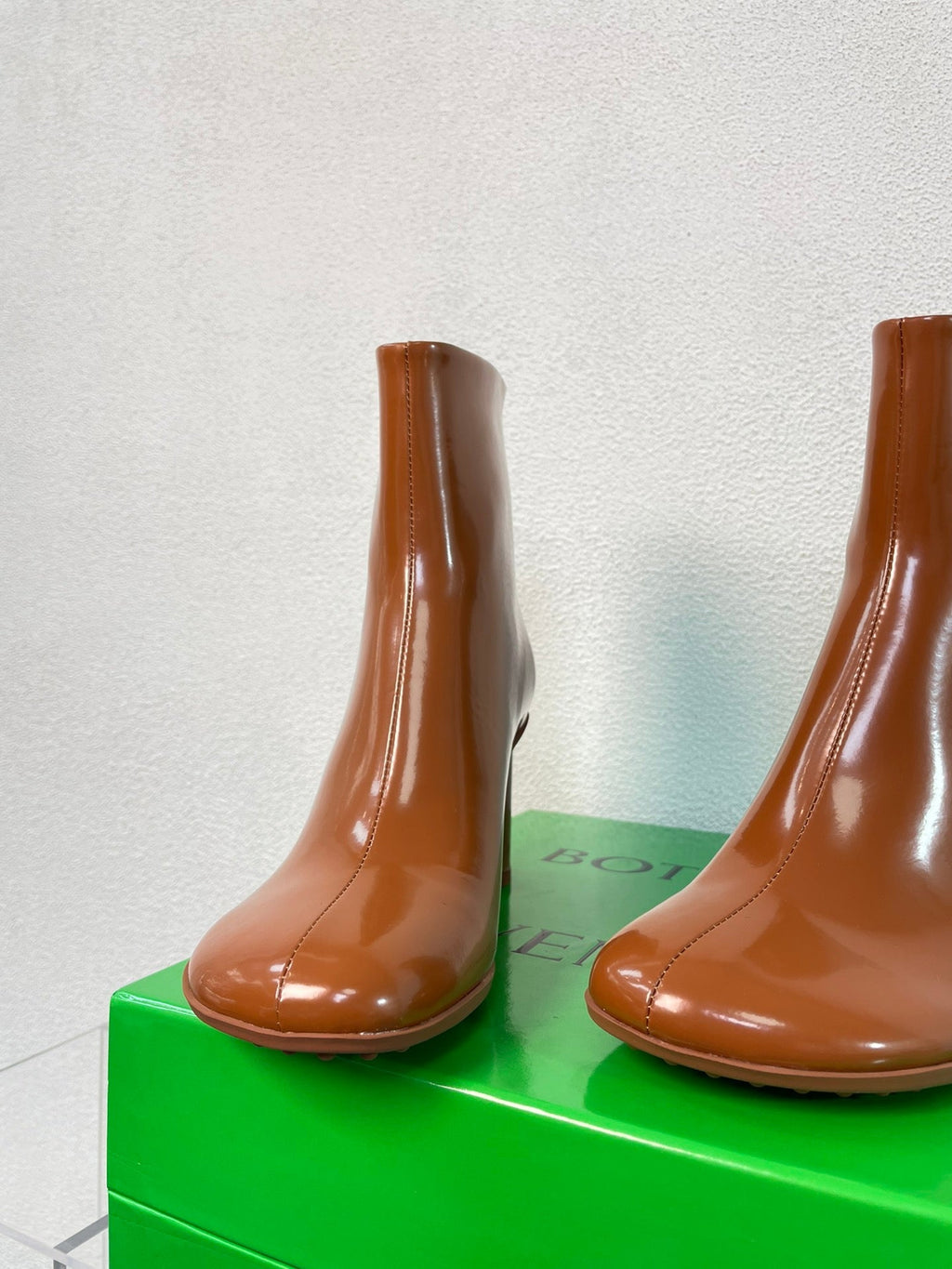 ATOMIC ANKLE BOOT IN BRONZE BROWN CALFSKIN 75 MM