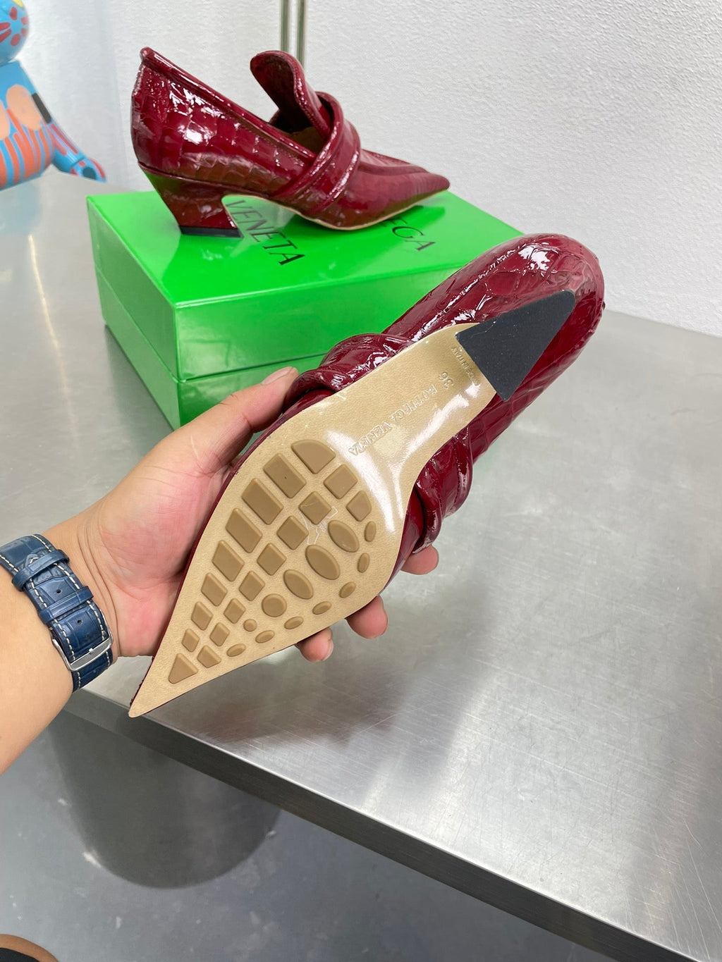 HIGH PUMP 35 MM IN SCARLET RED PATENT CALFSKIN