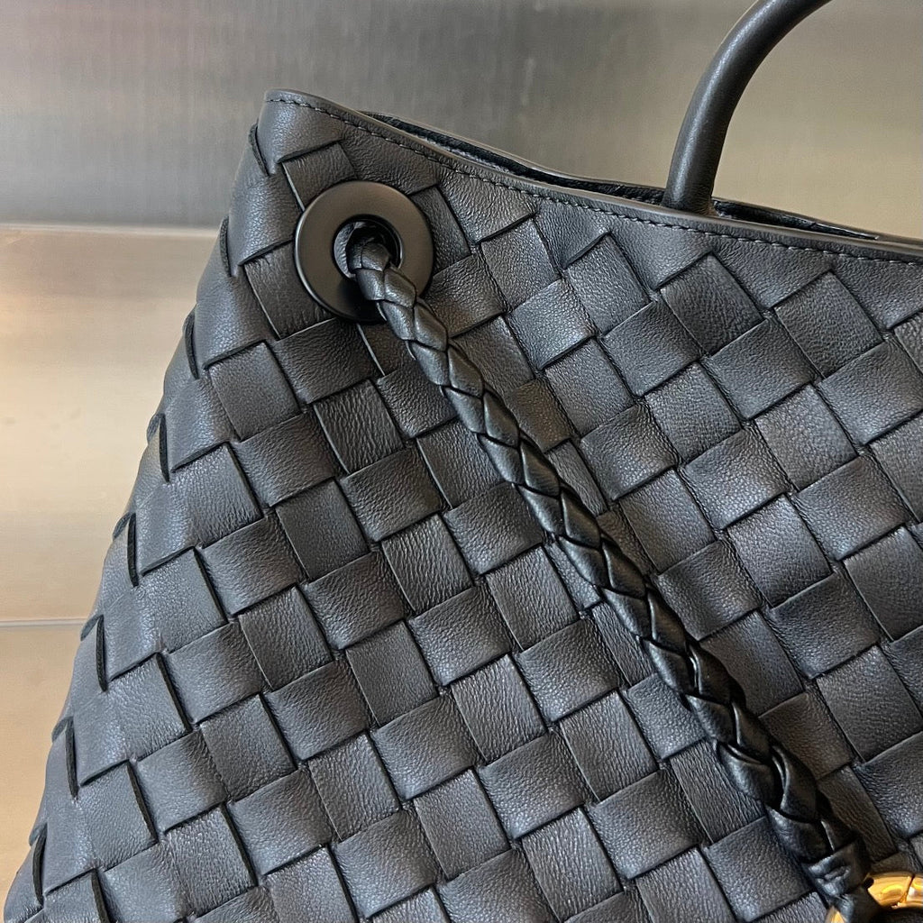 SMALL ANDIAMO 29 IN BLACK LAMBSKIN