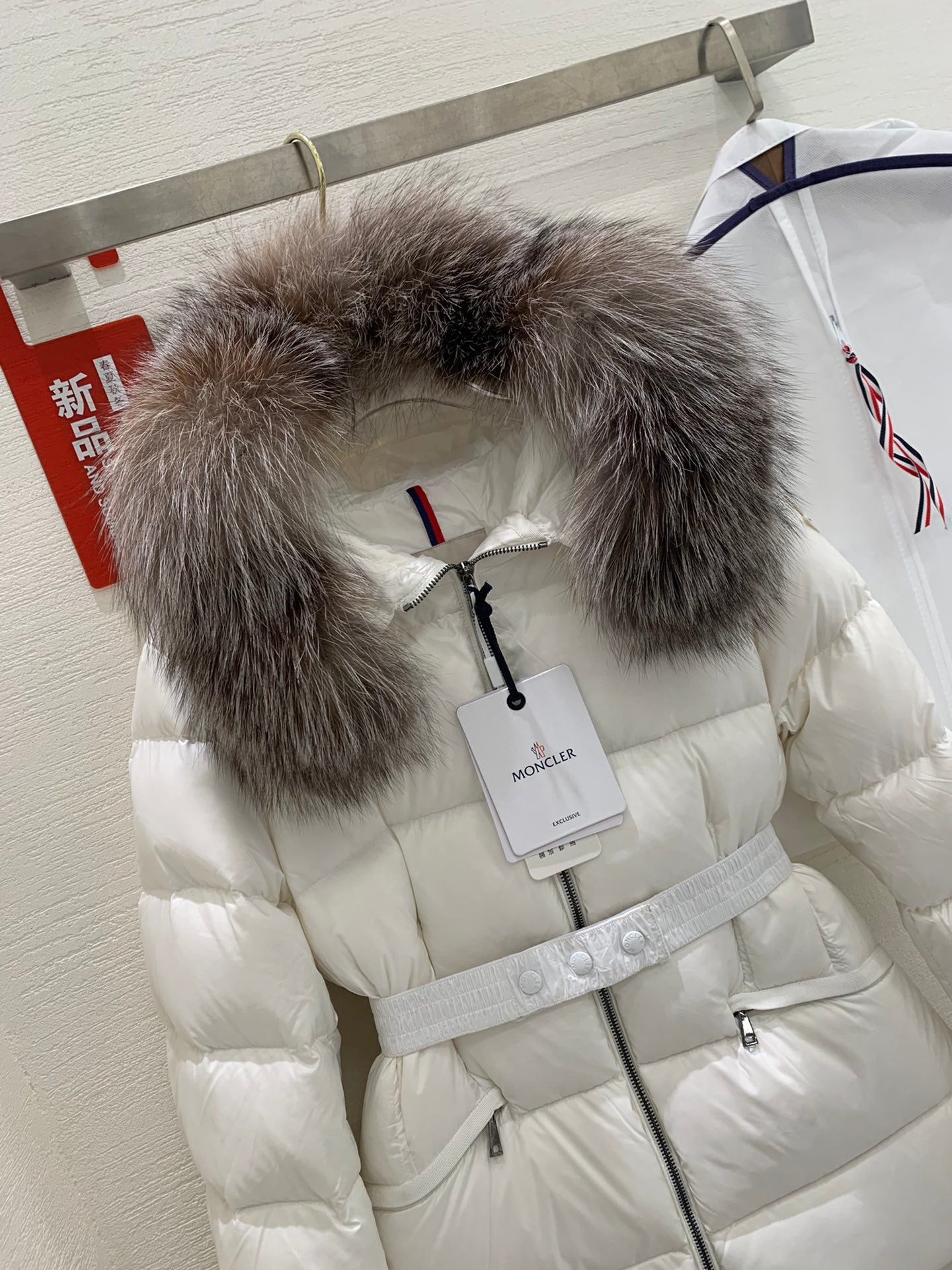 MONCLER COAT STYLE 126