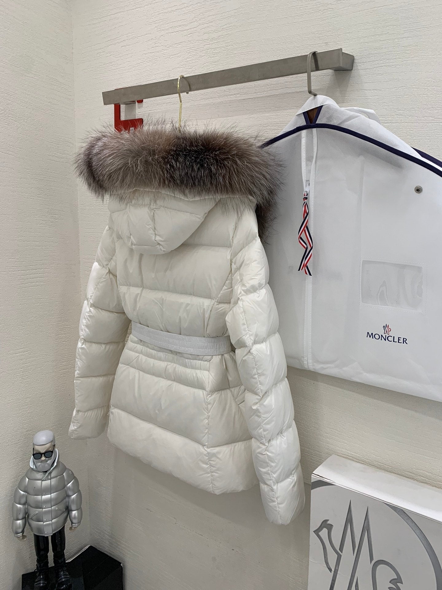 MONCLER COAT STYLE 126