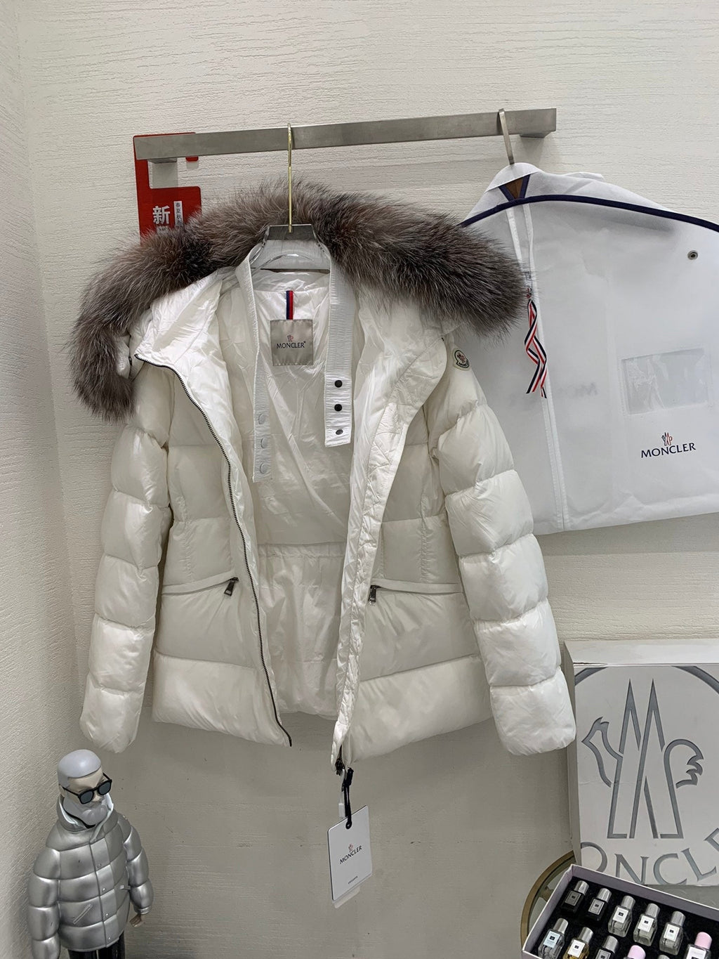 MONCLER COAT STYLE 126