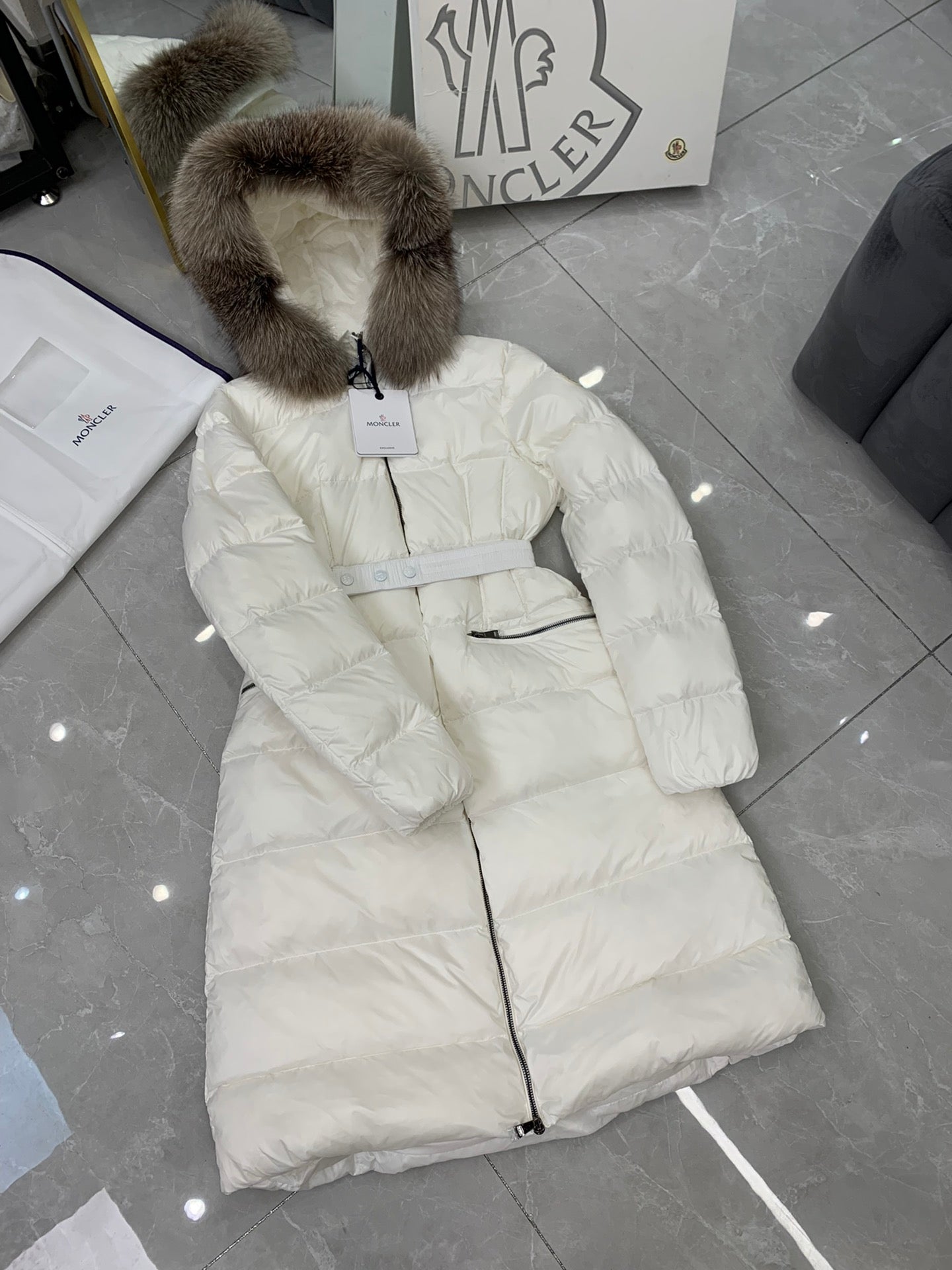 MONCLER COAT STYLE 125