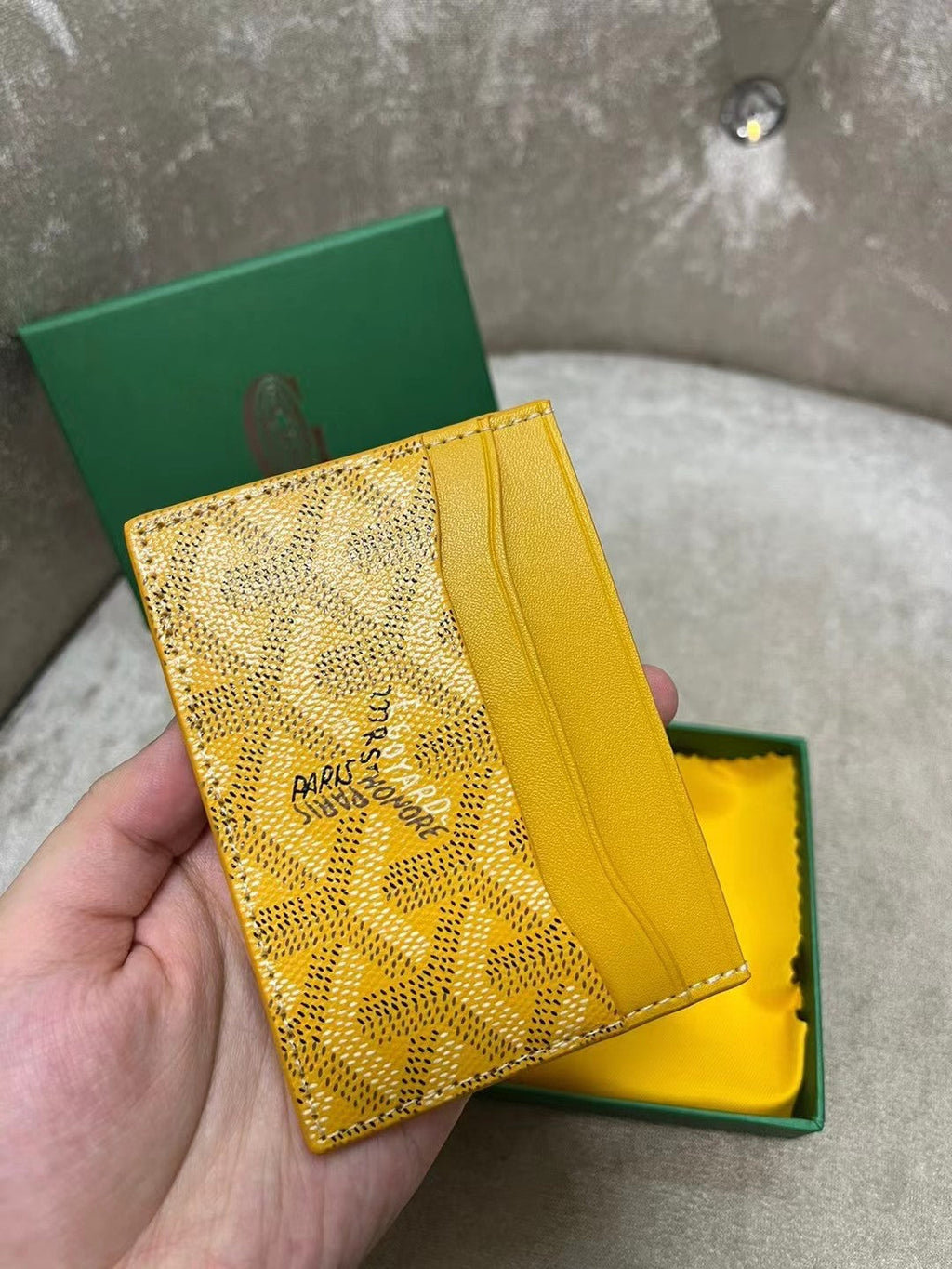 SAINT-SULPICE CARD WALLET 10 IN YELLOW GOYARDINE CANVAS AND CALFSKIN