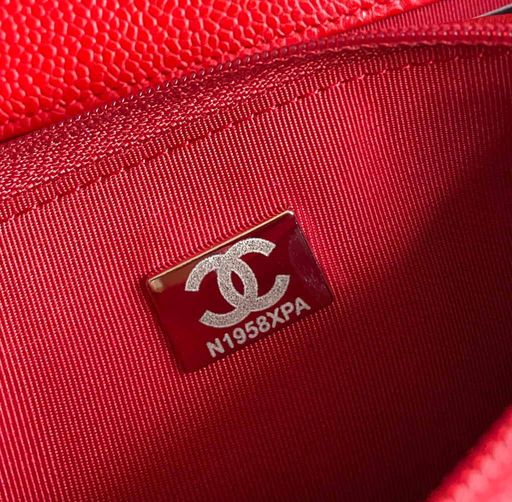 CC WOC 19 RED CAVIAR SILVER HARDWARE