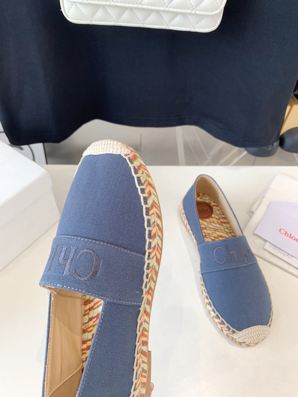 CHLOÉ LOAFER SHOES IN PIGEON BLUE DENIM AND WOVEN RAFFIA