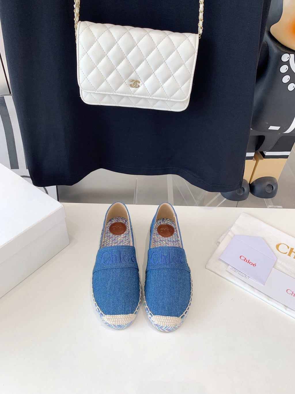 CHLOÉ LOAFER SHOES IN CERULEAN BLUE DENIM AND WOVEN RAFFIA
