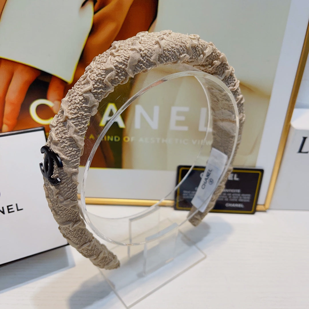 TAN BEIGE WRINKLED FABRIC HAIRBAND 925629