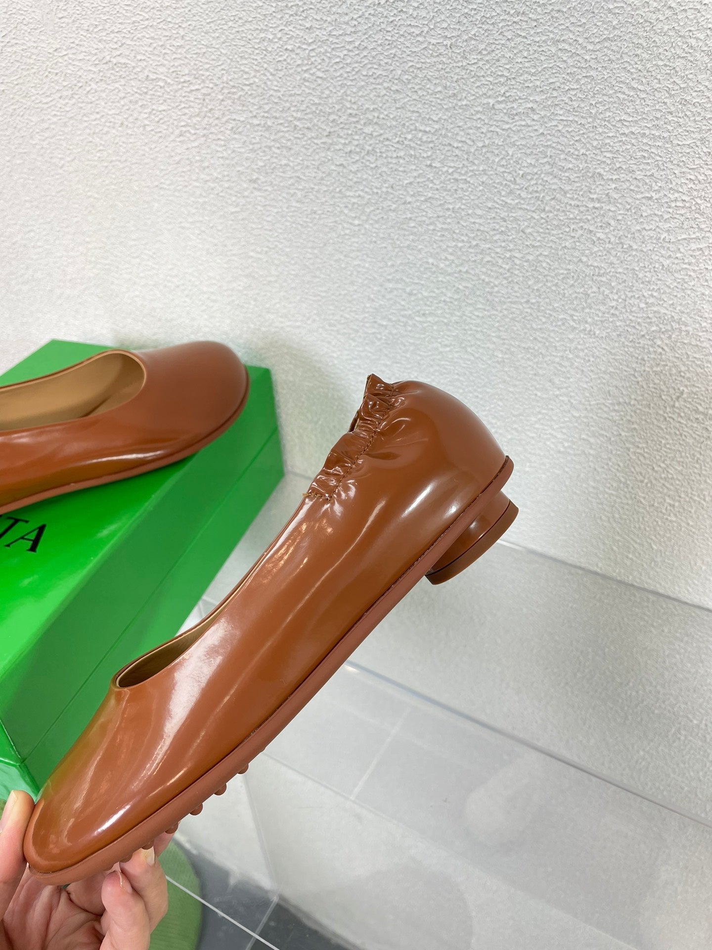 ATOMIC BALLERINA FLAT IN BRONZE BROWN CALFSKIN