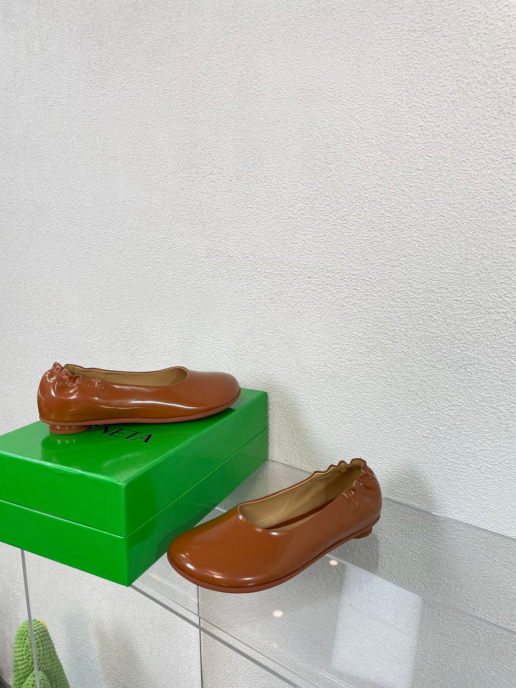 ATOMIC BALLERINA FLAT IN BRONZE BROWN CALFSKIN