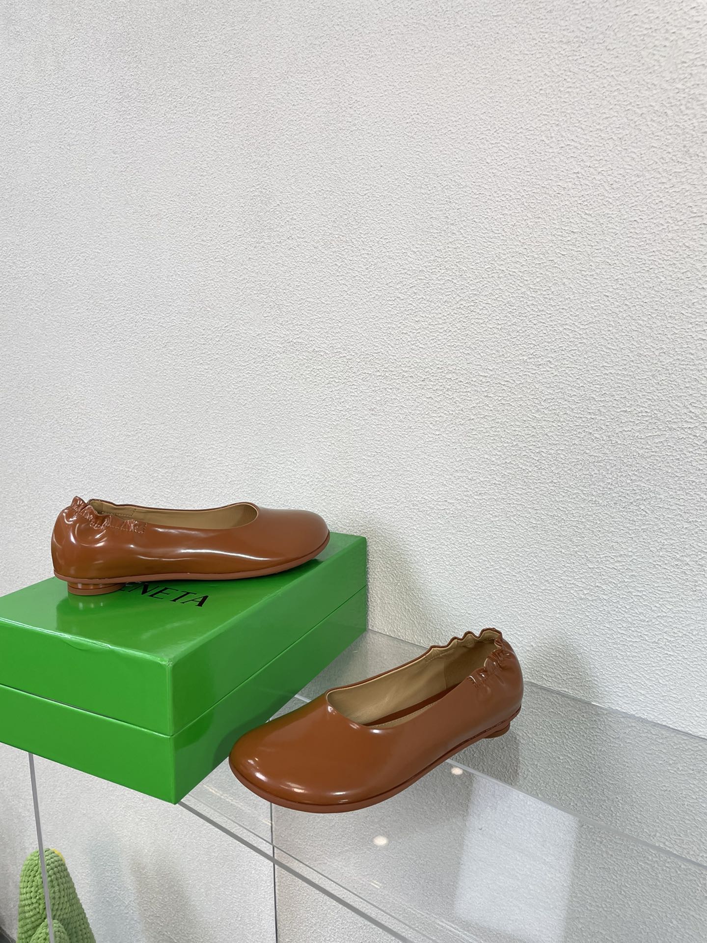 ATOMIC BALLERINA FLAT IN BRONZE BROWN CALFSKIN