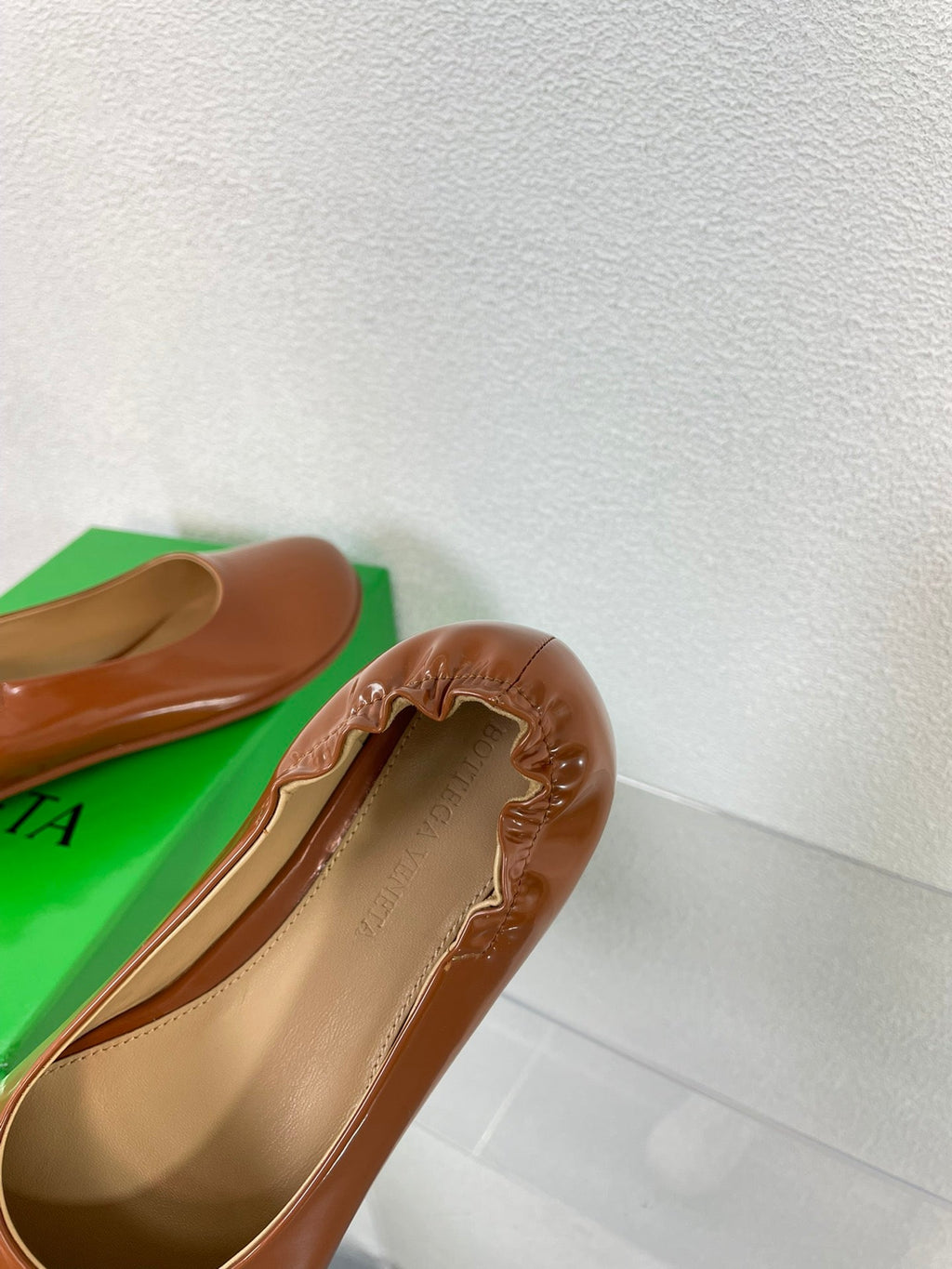 ATOMIC BALLERINA FLAT IN BRONZE BROWN CALFSKIN