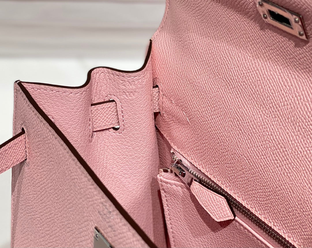 KELLY 25CM IN ROSE SAKURA SWIFT CALFSKIN SILVER HARDWARE