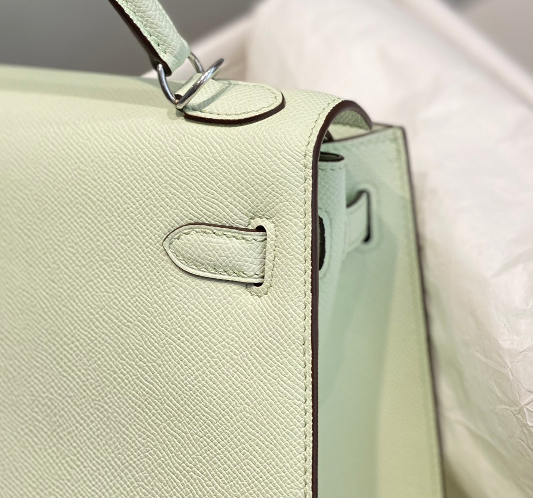 KELLY 25CM IN VERT FIZZ SWIFT CALFSKIN SILVER HARDWARE
