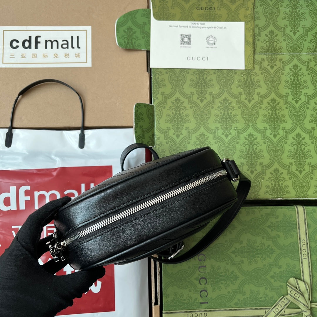 SMALL BLONDIE OVAL SHOULDER BAG 20 IN BLACK CALFSKIN