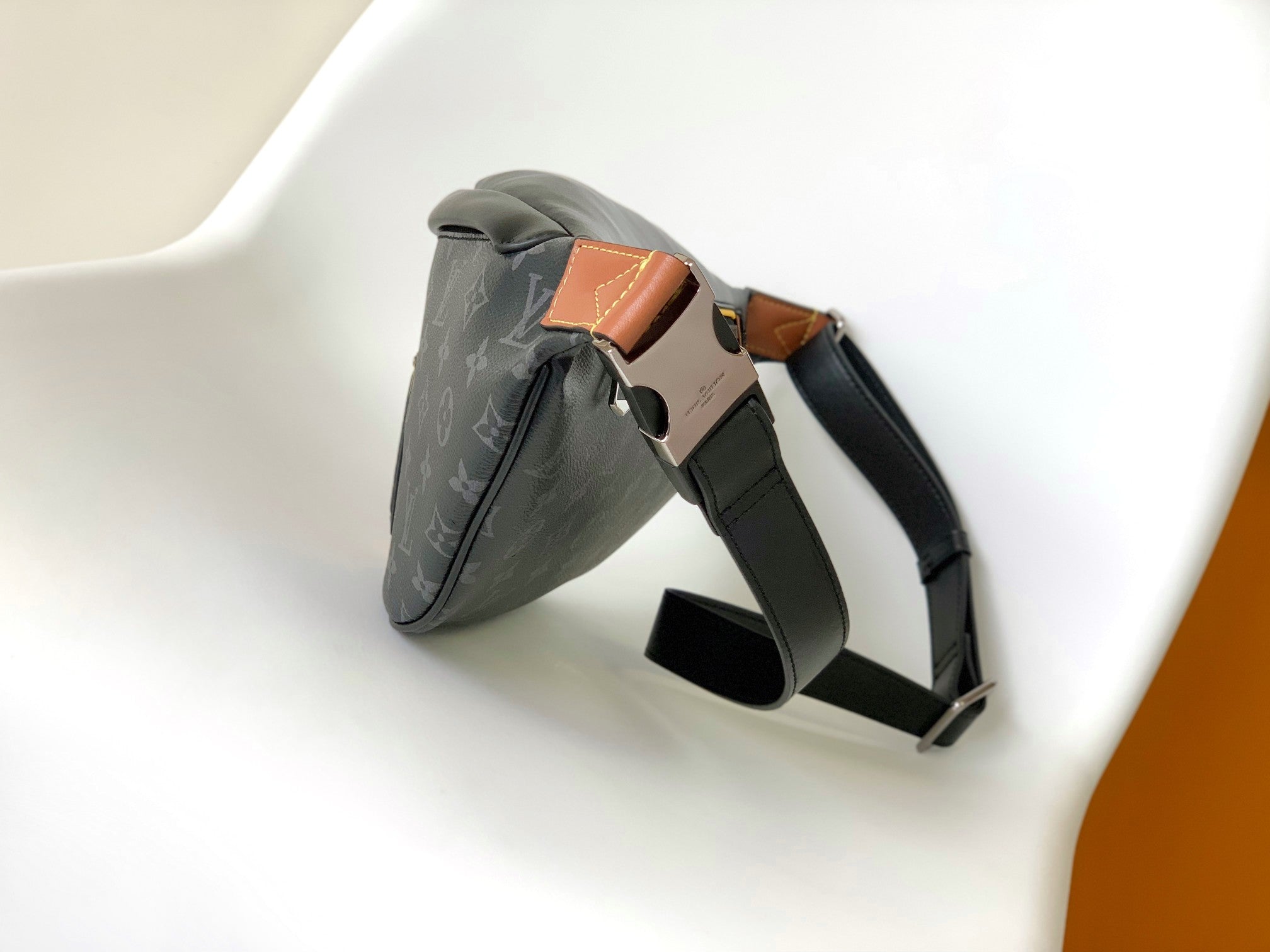 LV 25S BUMBAG 37 IN BLACK AND YELLOW COATED MONOGRAM CALFSKIN