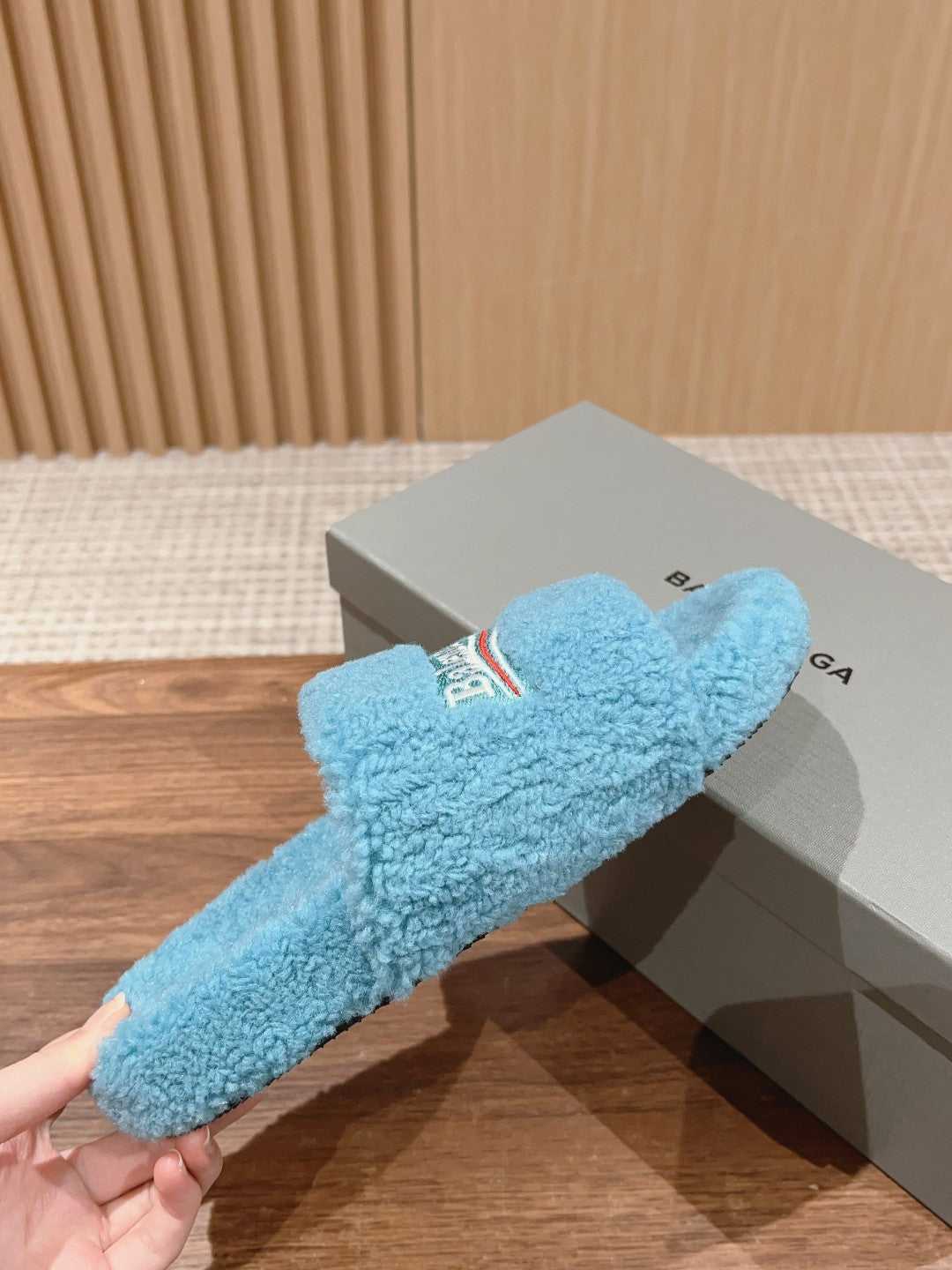 FURRY SLIDES IN SKY BLUE CURLY SHEARLING