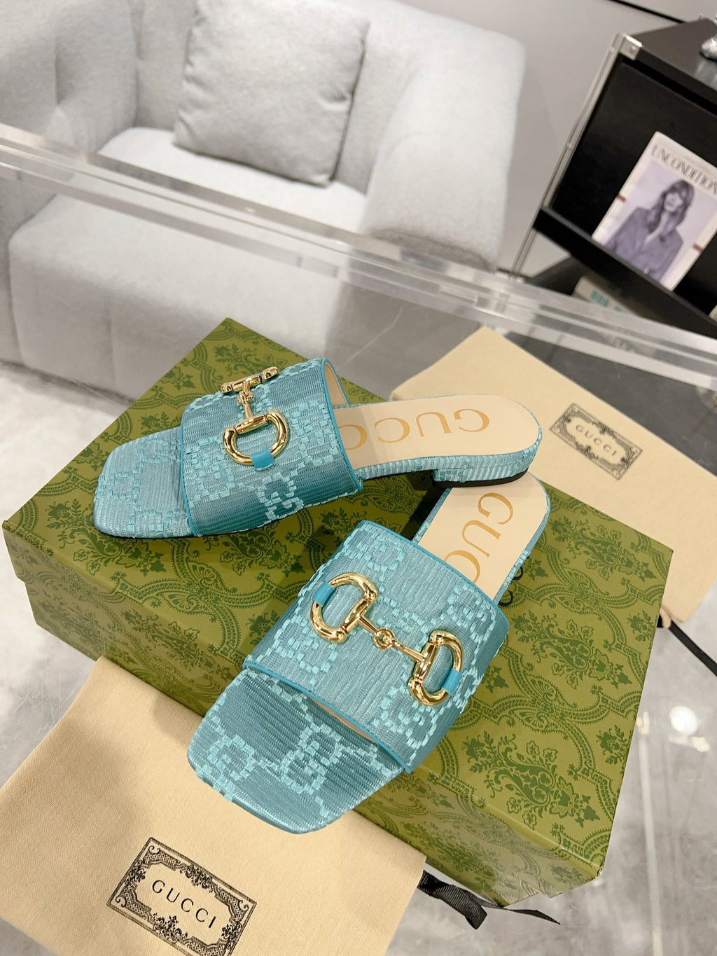 GG CHUNKY SLIDE SANDAL BLUE SKY CALFSKIN