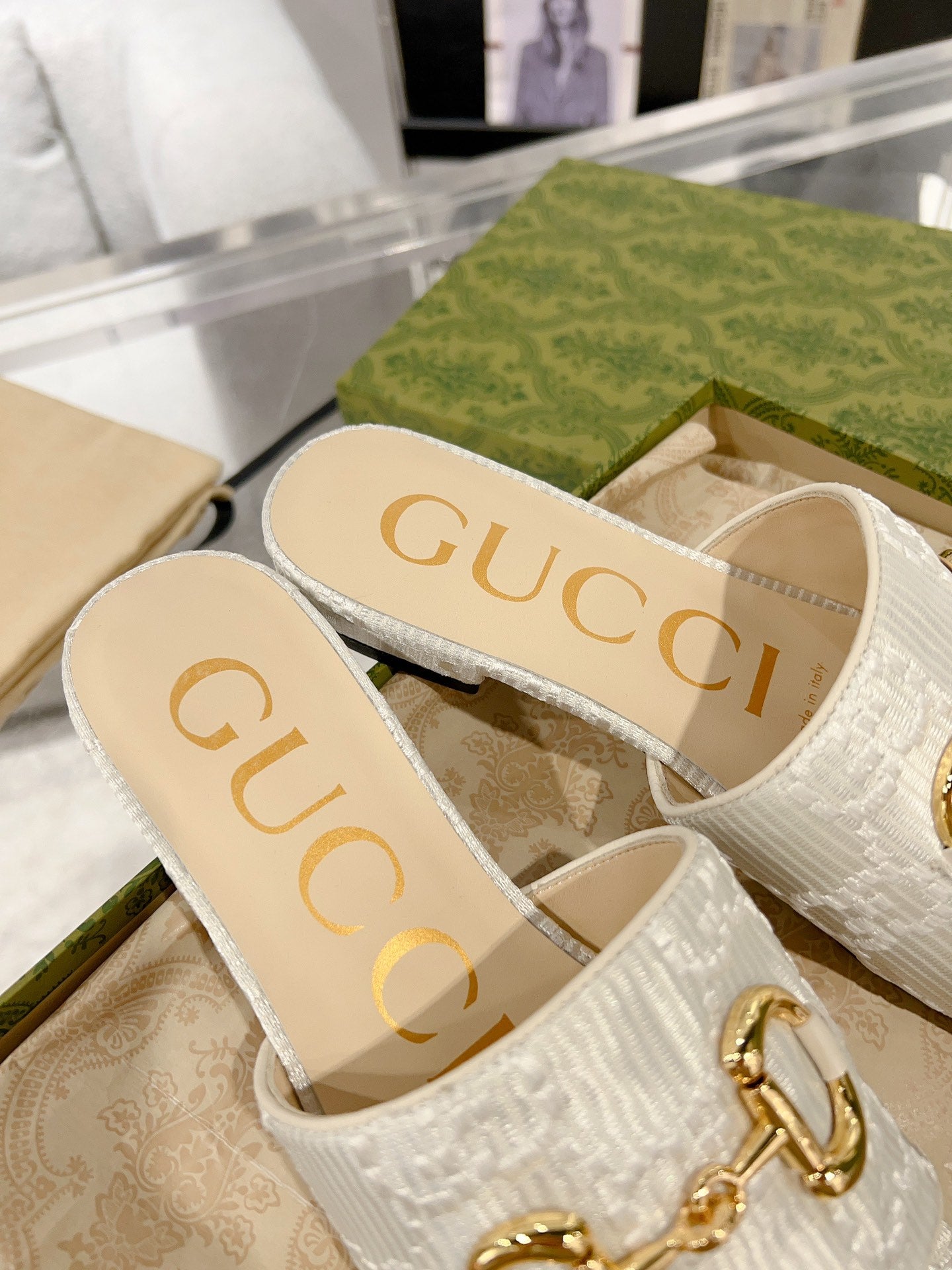 GG CHUNKY SLIDE SANDAL SILVER CALFSKIN