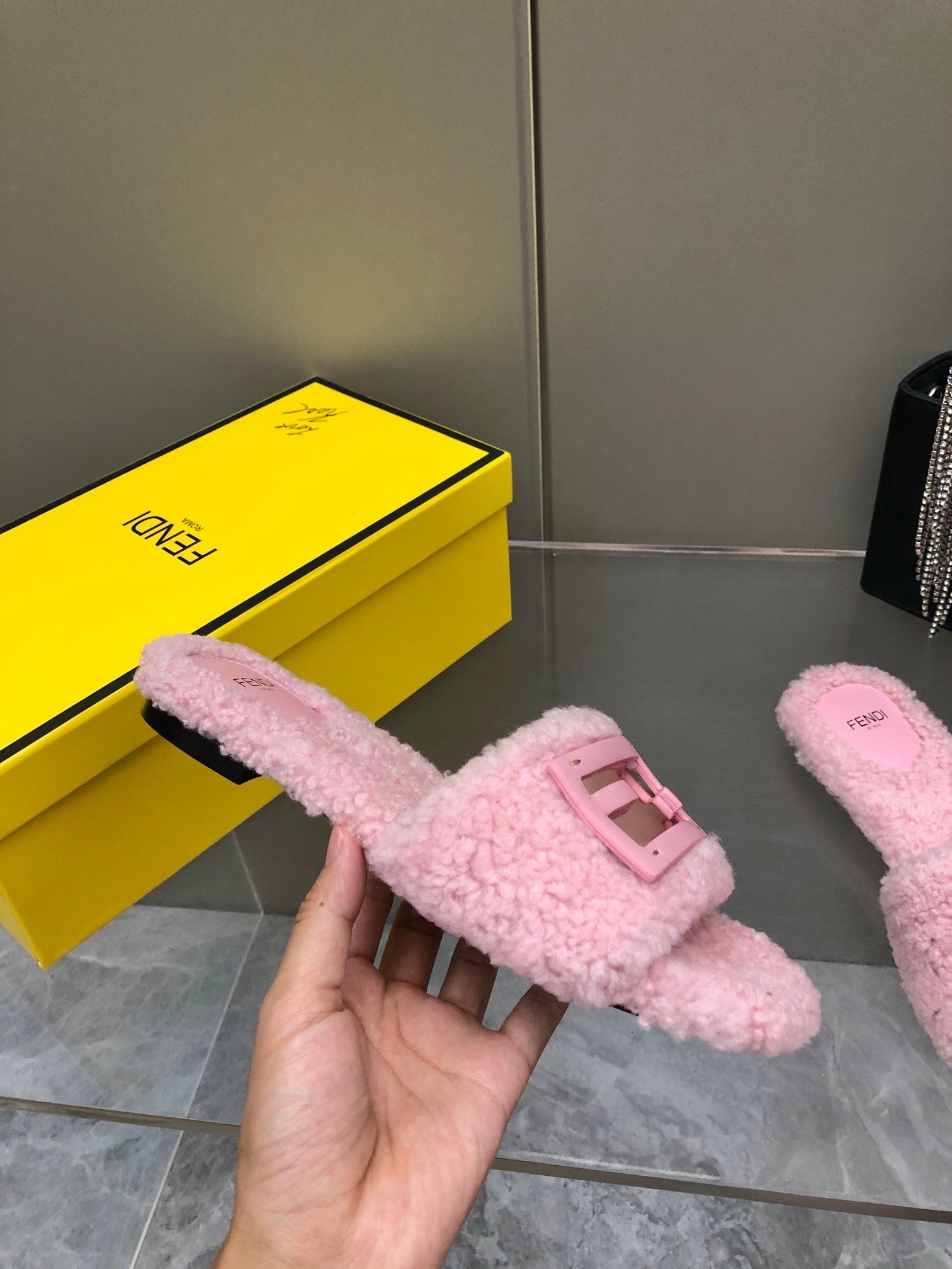 FENDI BAGUETTE SLIDE SLIPPERS IN LIGHT PINK WOOL