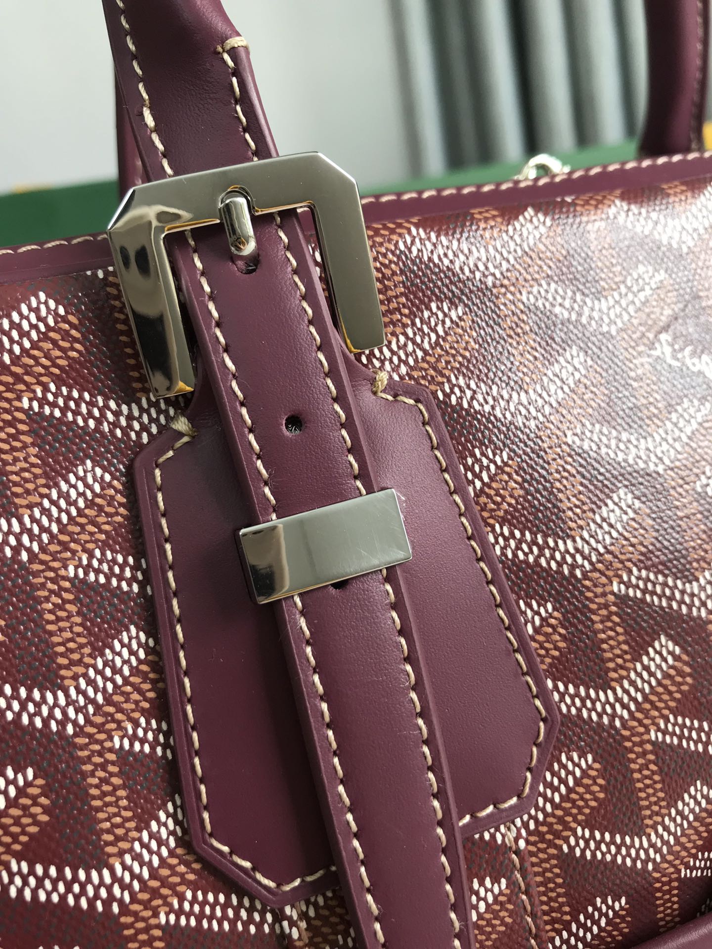 AMBASSADE DOCUMENT CASE 35 IN WINE RED GOYARDINE CANVAS