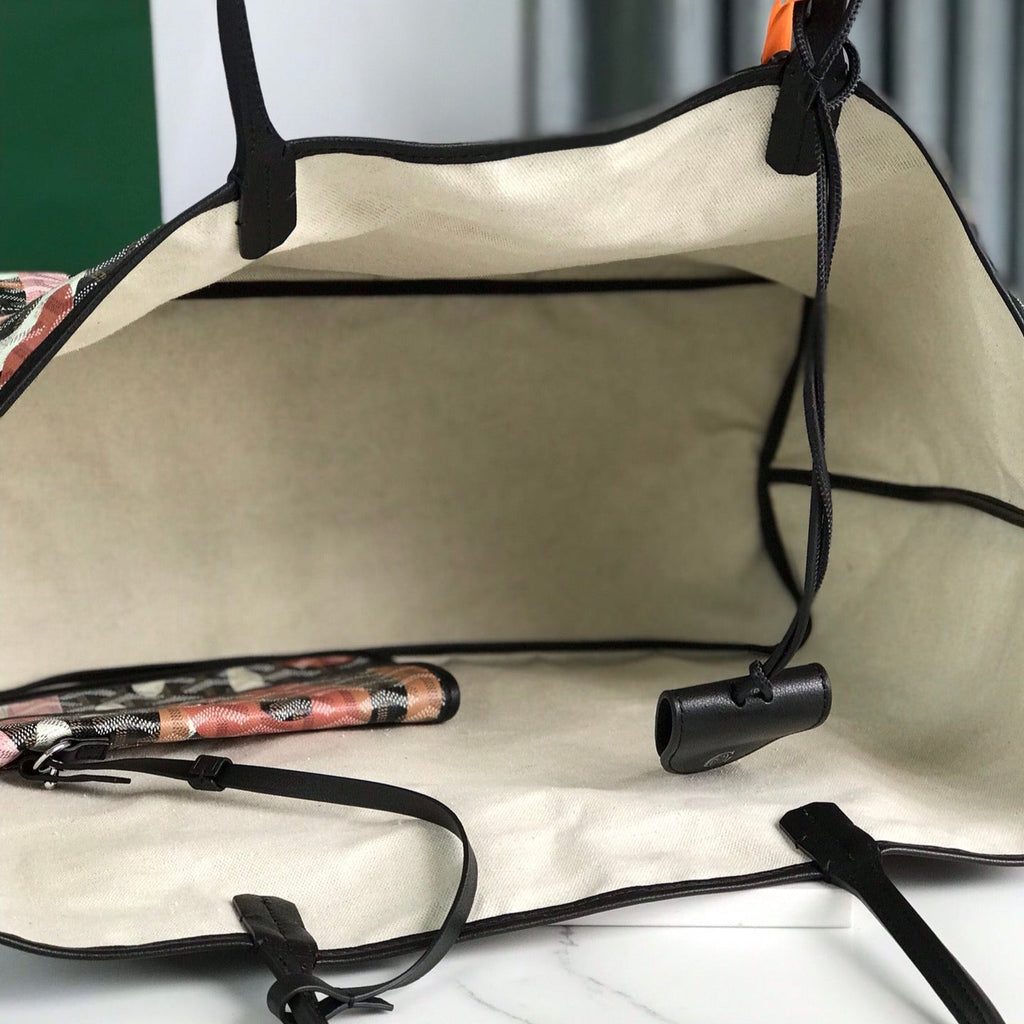 SAINT LOUIS GM BAG 40 IN PINK LETTRES CAMOUFLAGE GOYARDINE CANVAS