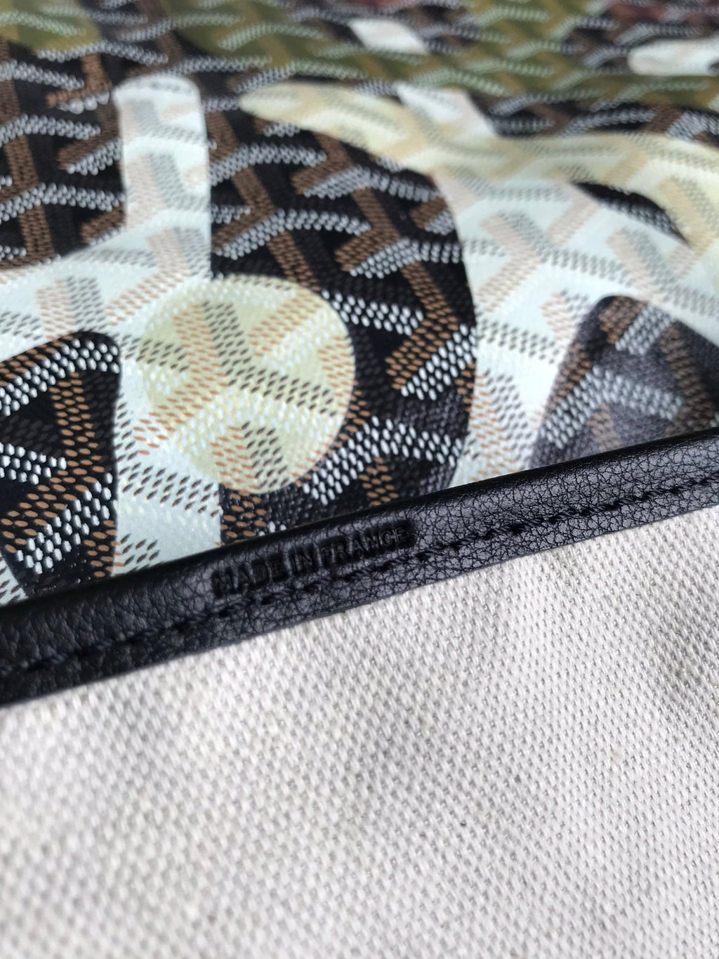 SAINT LOUIS GM BAG 40 IN GREEN LETTRES CAMOUFLAGE GOYARDINE CANVAS