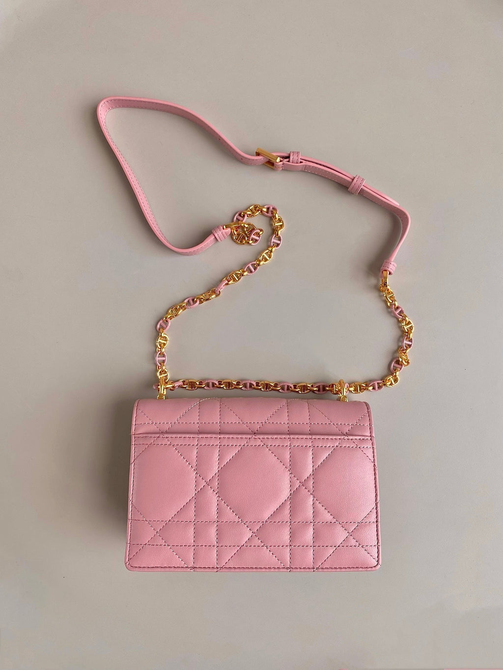MISS CARO 17 CHAIN BAG IN HOT PINK LAMBSKIN
