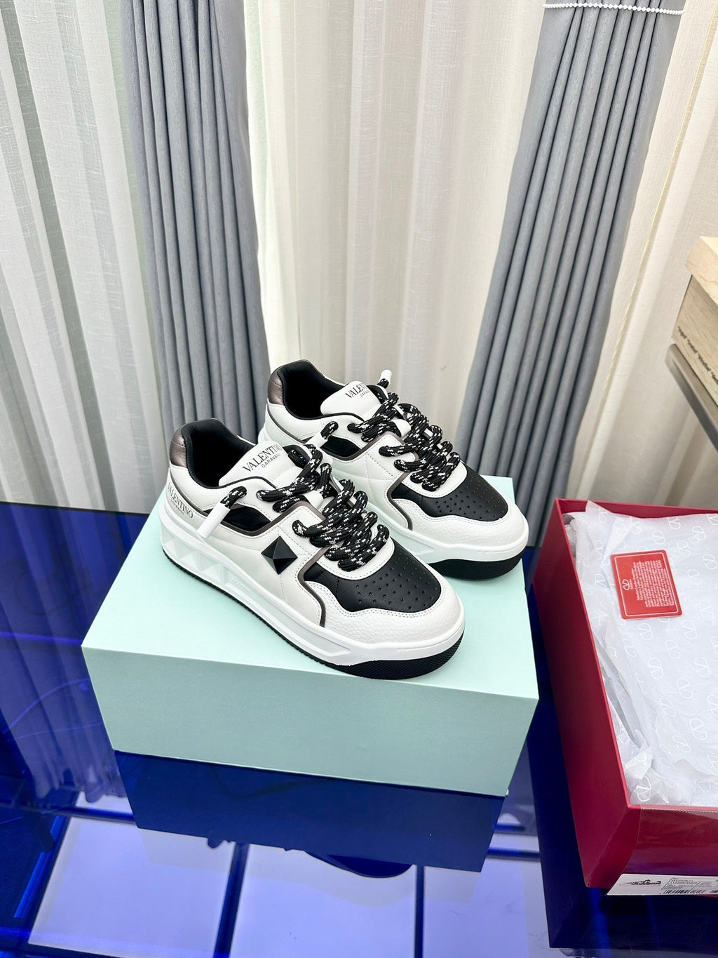 One Stud Xl Low-Top Sneaker Black White Nappa Leather Fabric