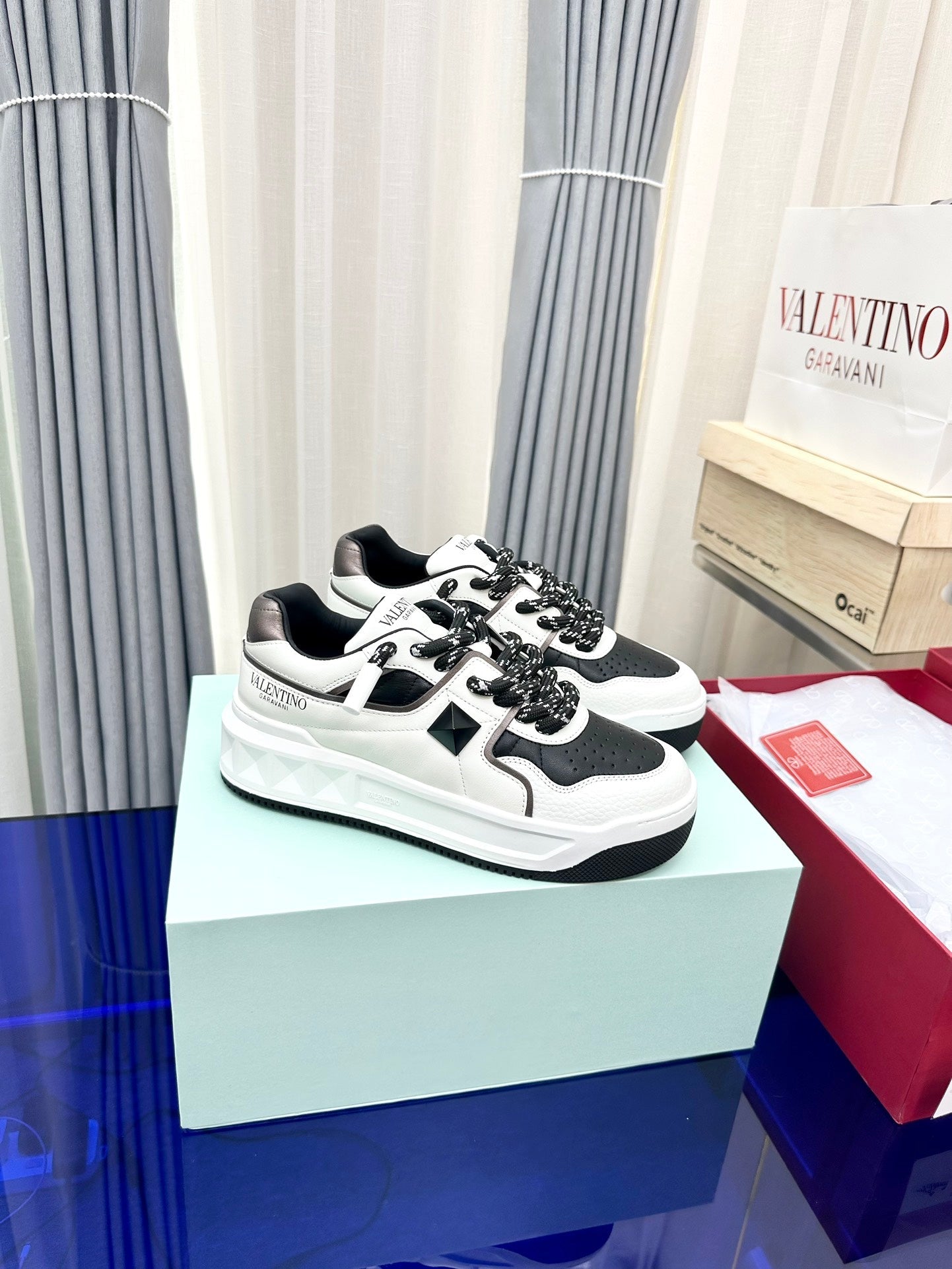 One Stud Xl Low-Top Sneaker Black White Nappa Leather Fabric