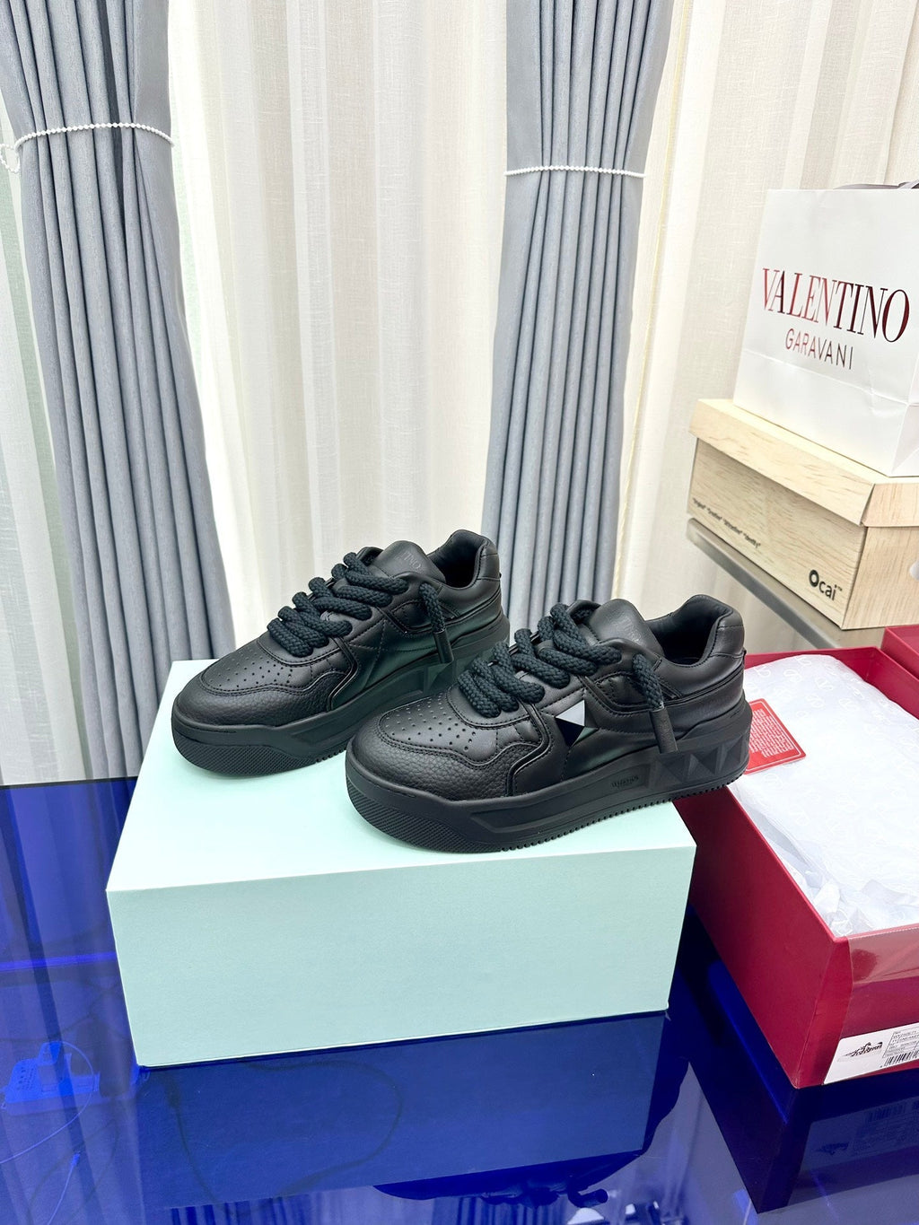 One Stud Garavani Black One Stud XL Sneakers