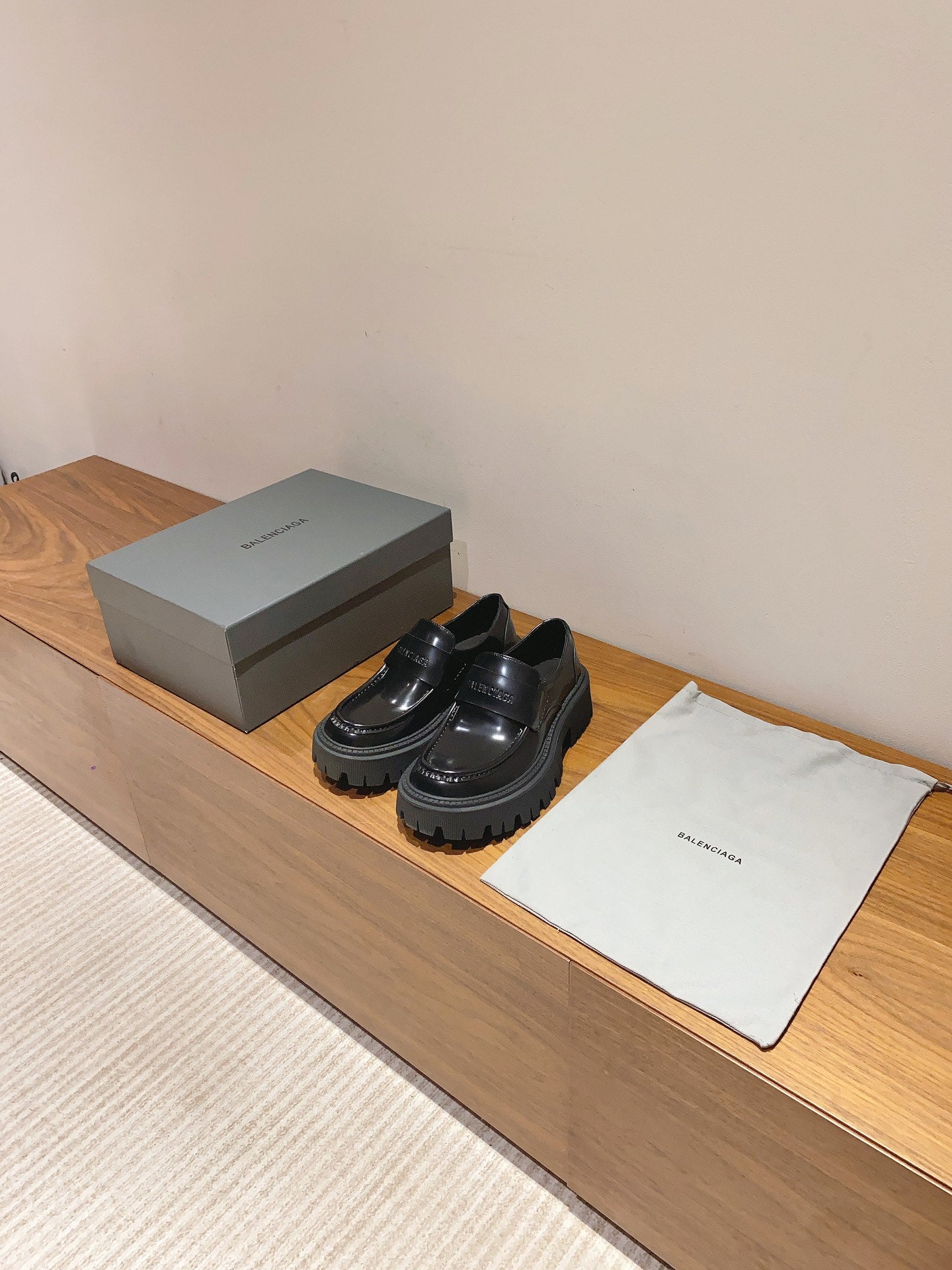 BALENCIAGA 25S LOAFERS IN BLACK CALFSKIN