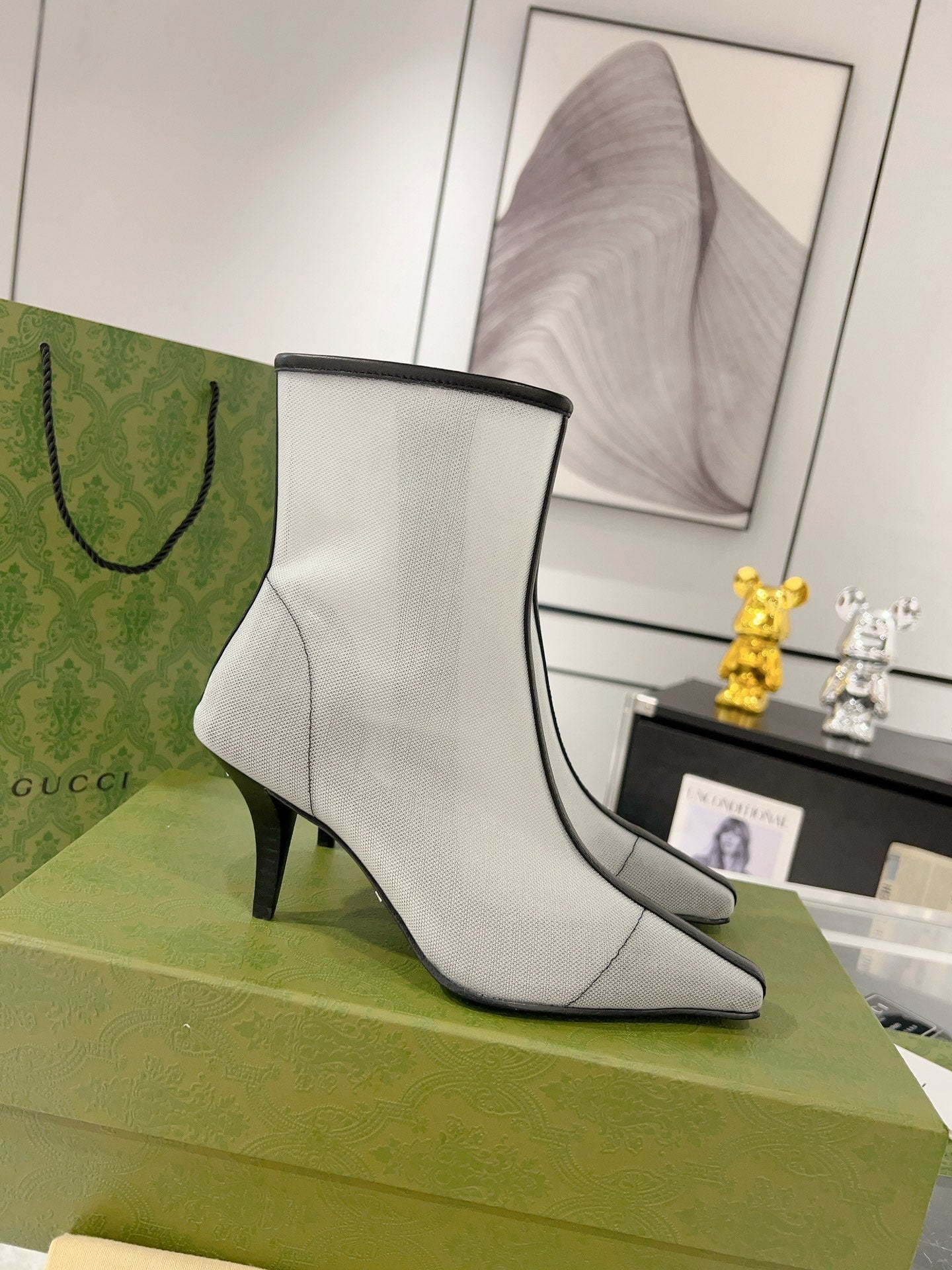 GG ANKLE BOOTS IN WHITE MIX BLACK MESH AND SHEEPSKIN