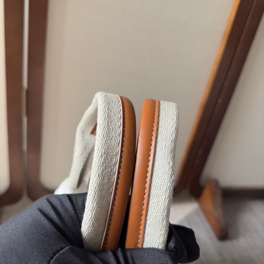 MEDIUM WOODY TOTE BAG 37 IN BEIGE LINEN CANVAS WEBBING LOGO EMBROIDERY BROWN CALFSKIN