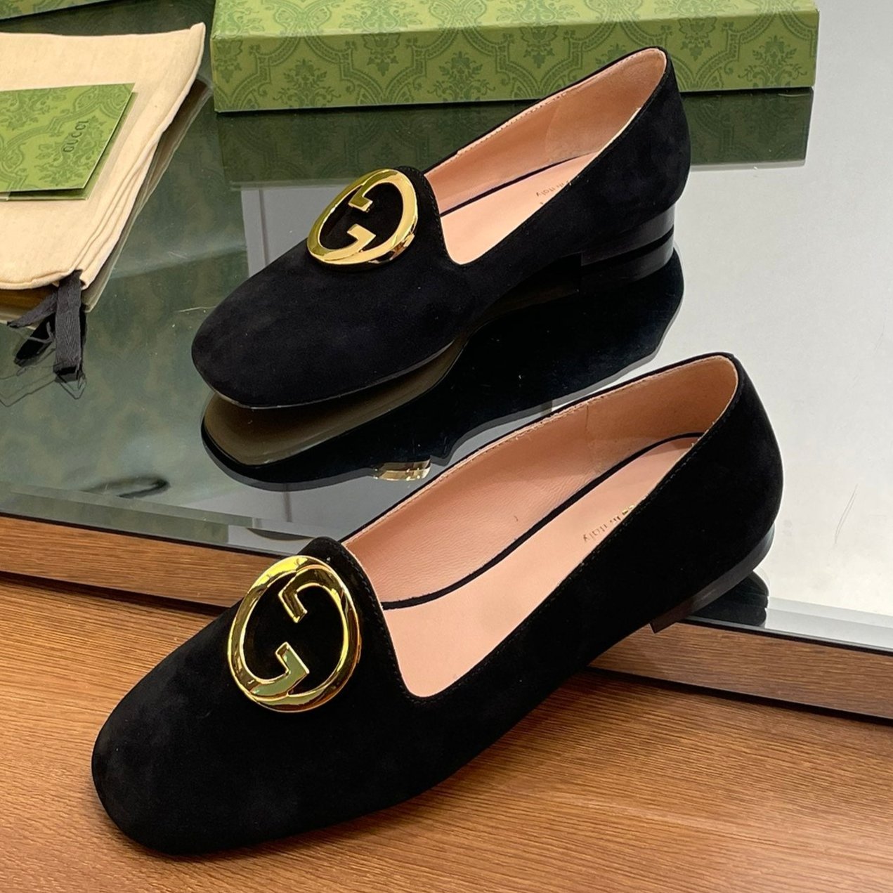 BLONDIE LOGO-PLAQUE LOAFERS IN BLACK SUEDE WITH GOLD HARDWARE