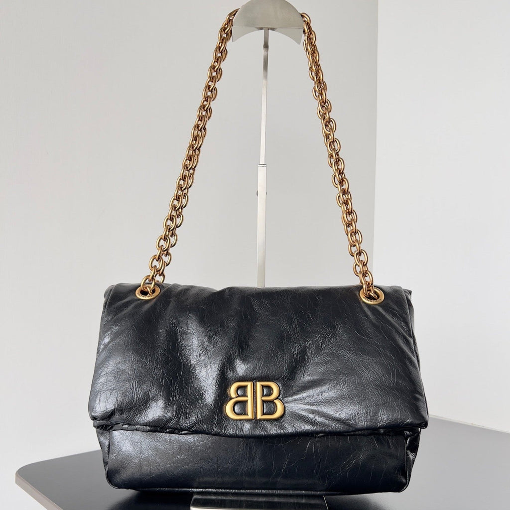 MONACO SMALL BAG 28 IN BLACK ARENA CALFSKIN GOLD HARDWARE