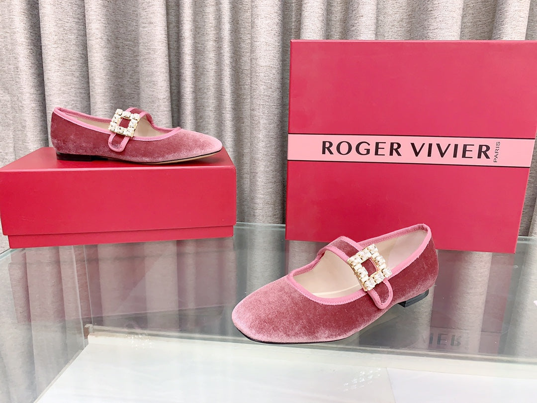 TRÈS VIVIER MARY JANE IN PINK VELVET