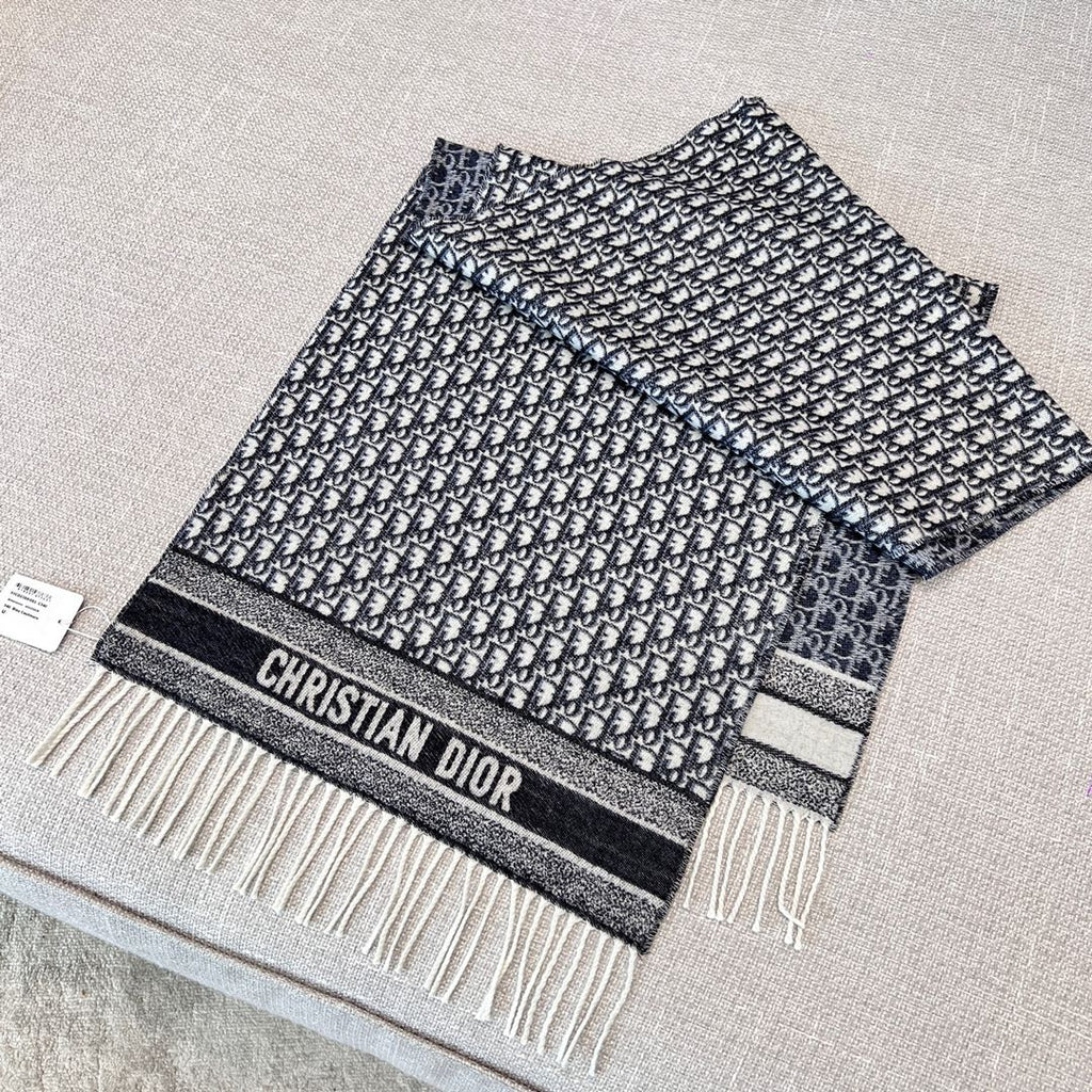 DIOR SCARF 200 CM IN CASHMERE 667139