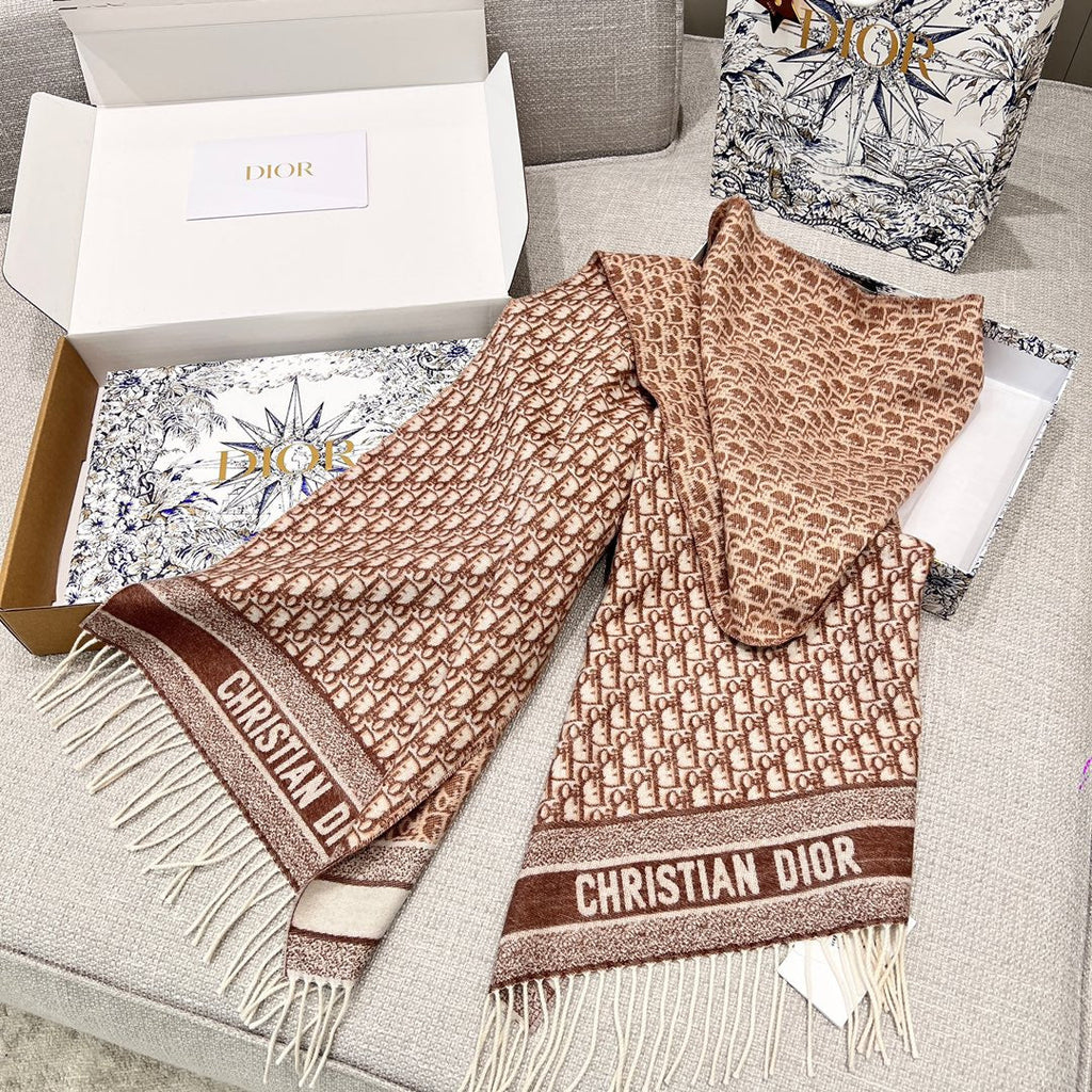 DIOR SCARF 200 CM IN CASHMERE 667142