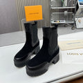 LV WOMEN SHORT BOOT IN BLACK CALFSKIN AND SUEDE