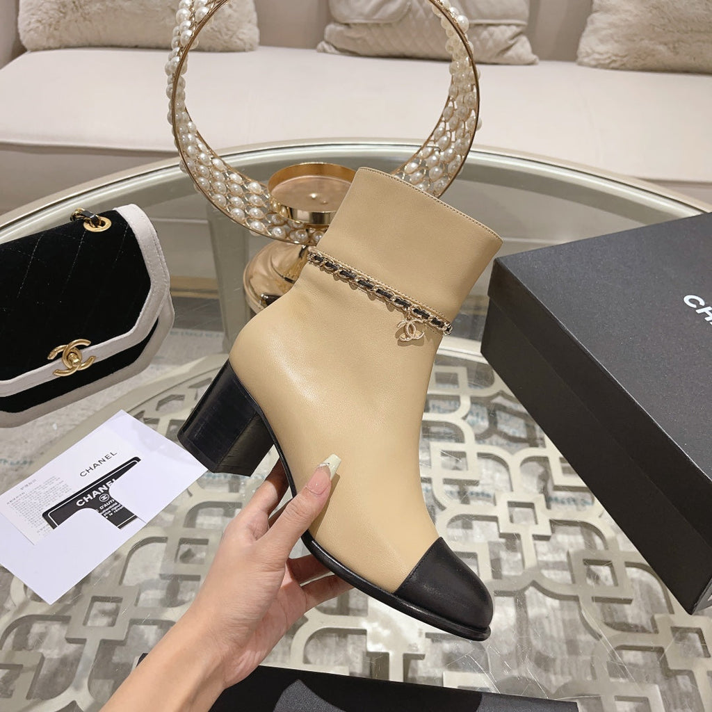 MID-HEEL ANKLE BOOTS IN TORTILLA BROWN SMOOTH CALFSKIN