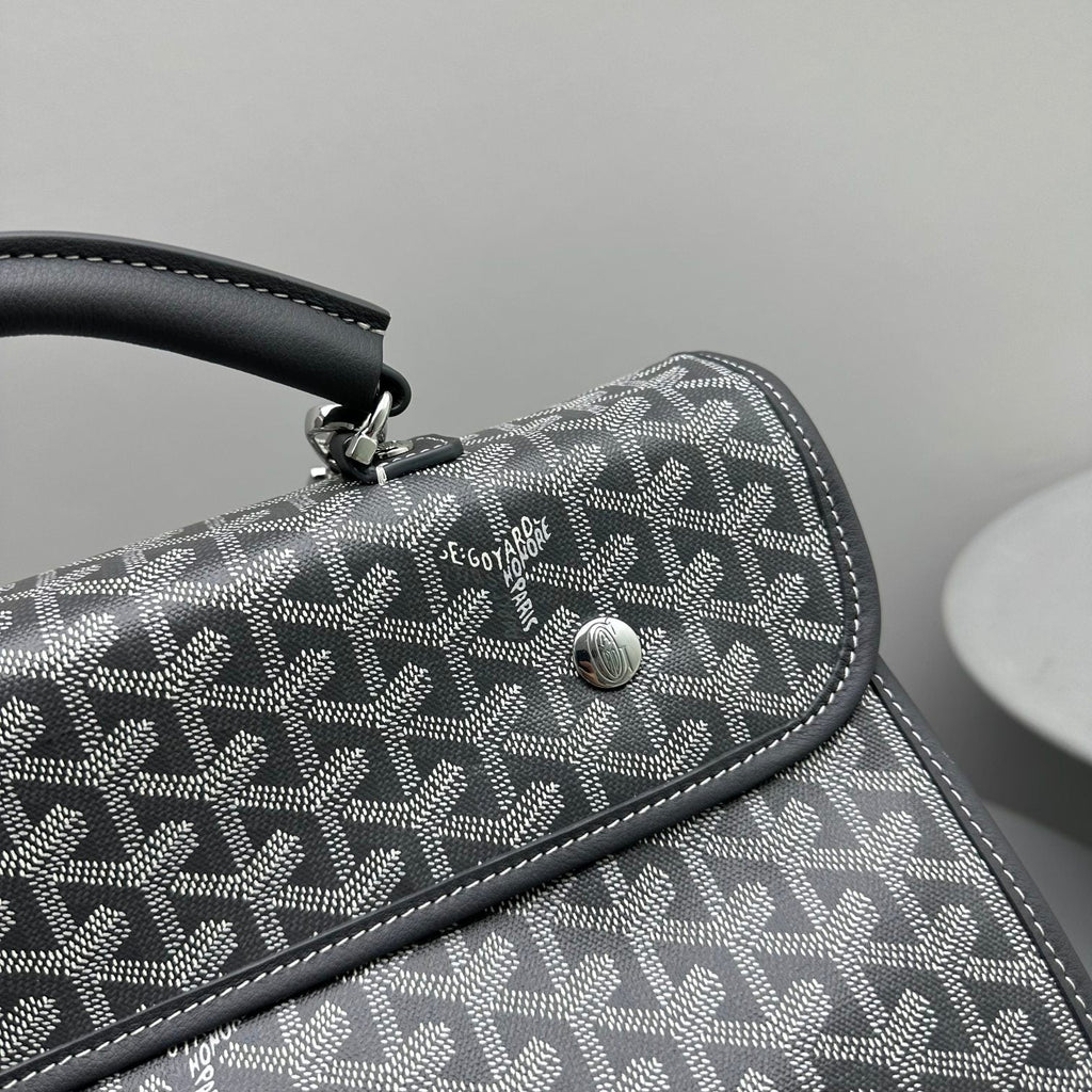 LEGER BACKPACK 37 IN GRAY GOYARDINE CANVAS WITH CALFSKIN TRIM