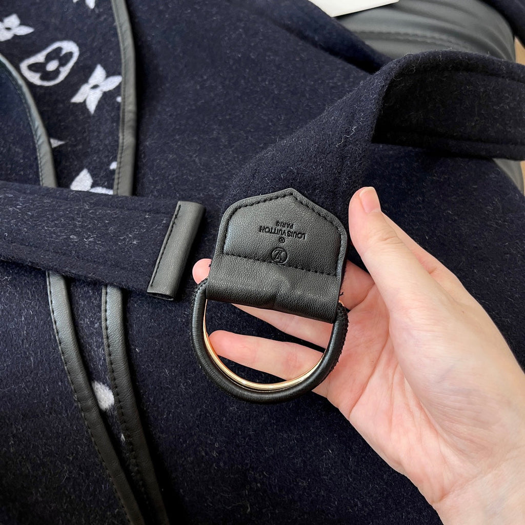 LV 25S HOODED JACKET 0018