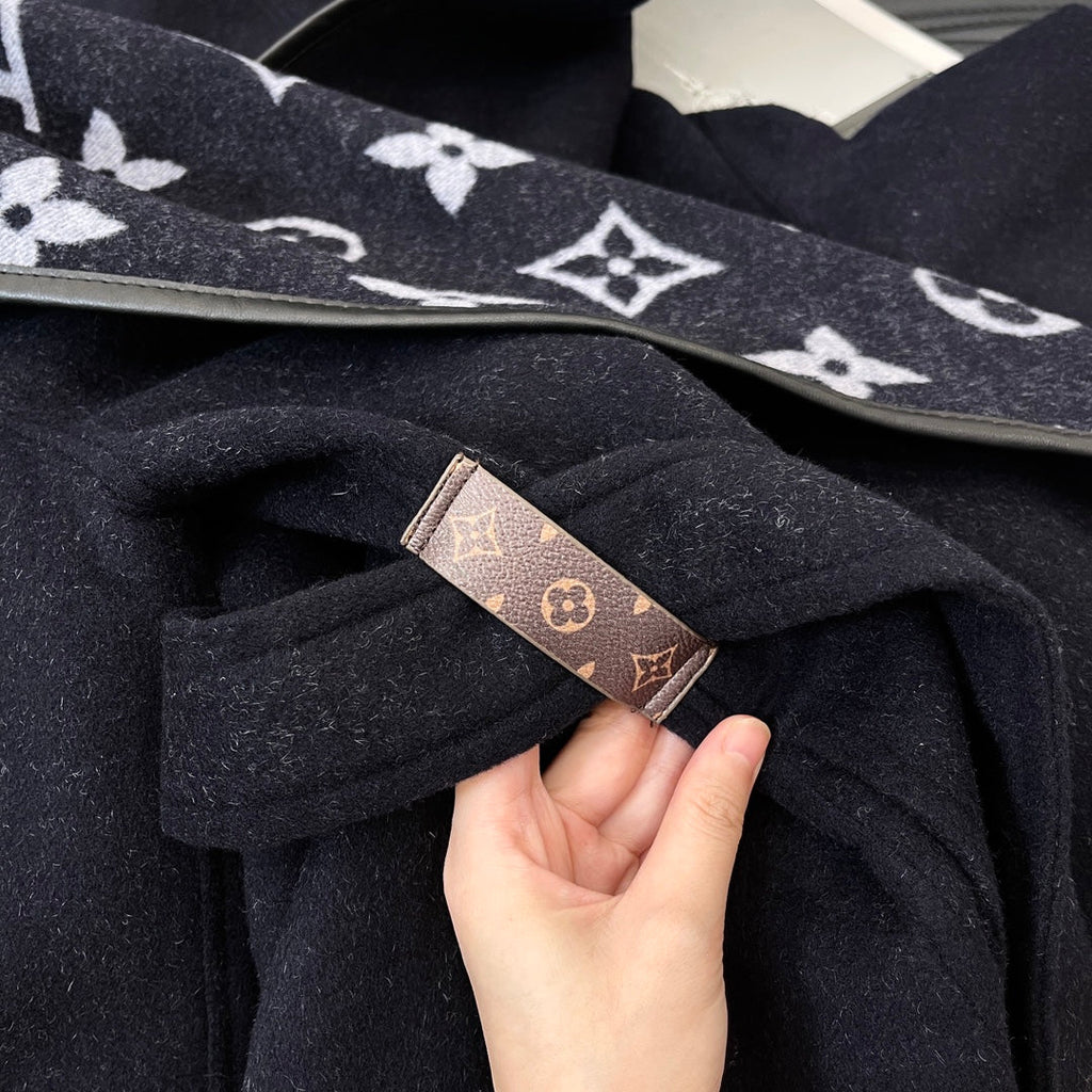 LV 25S HOODED JACKET 0018