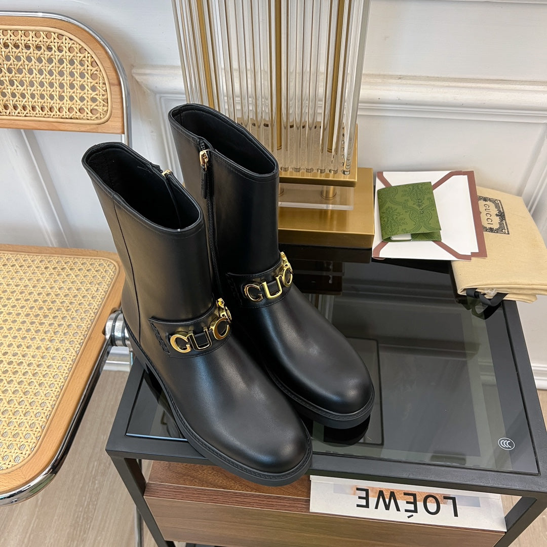 GG CLASSIC LOGO ANKLE BOOTS IN BLACK CALFSKIN