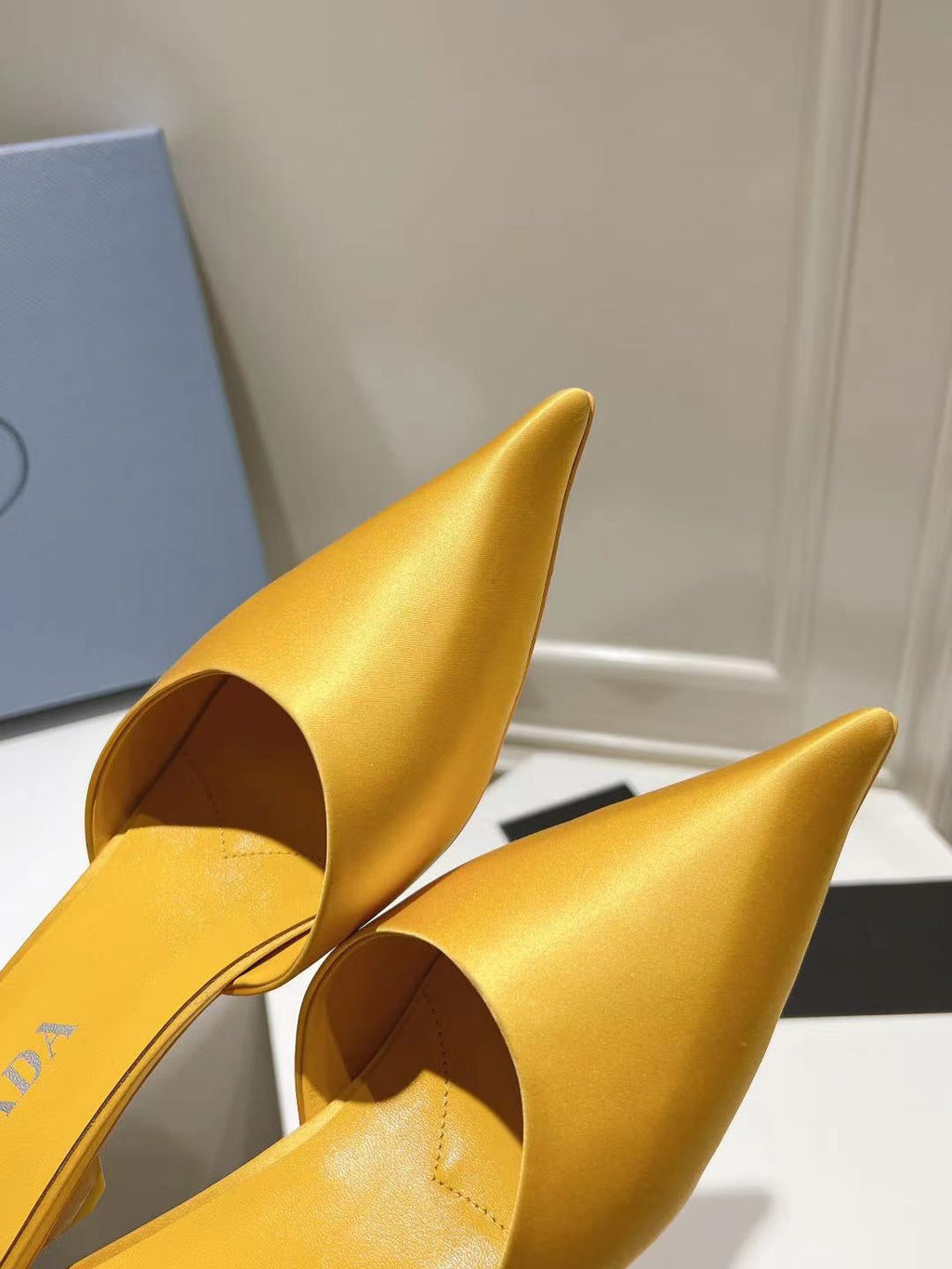 PRA POINTED-TOE MULES YELLOW SATIN