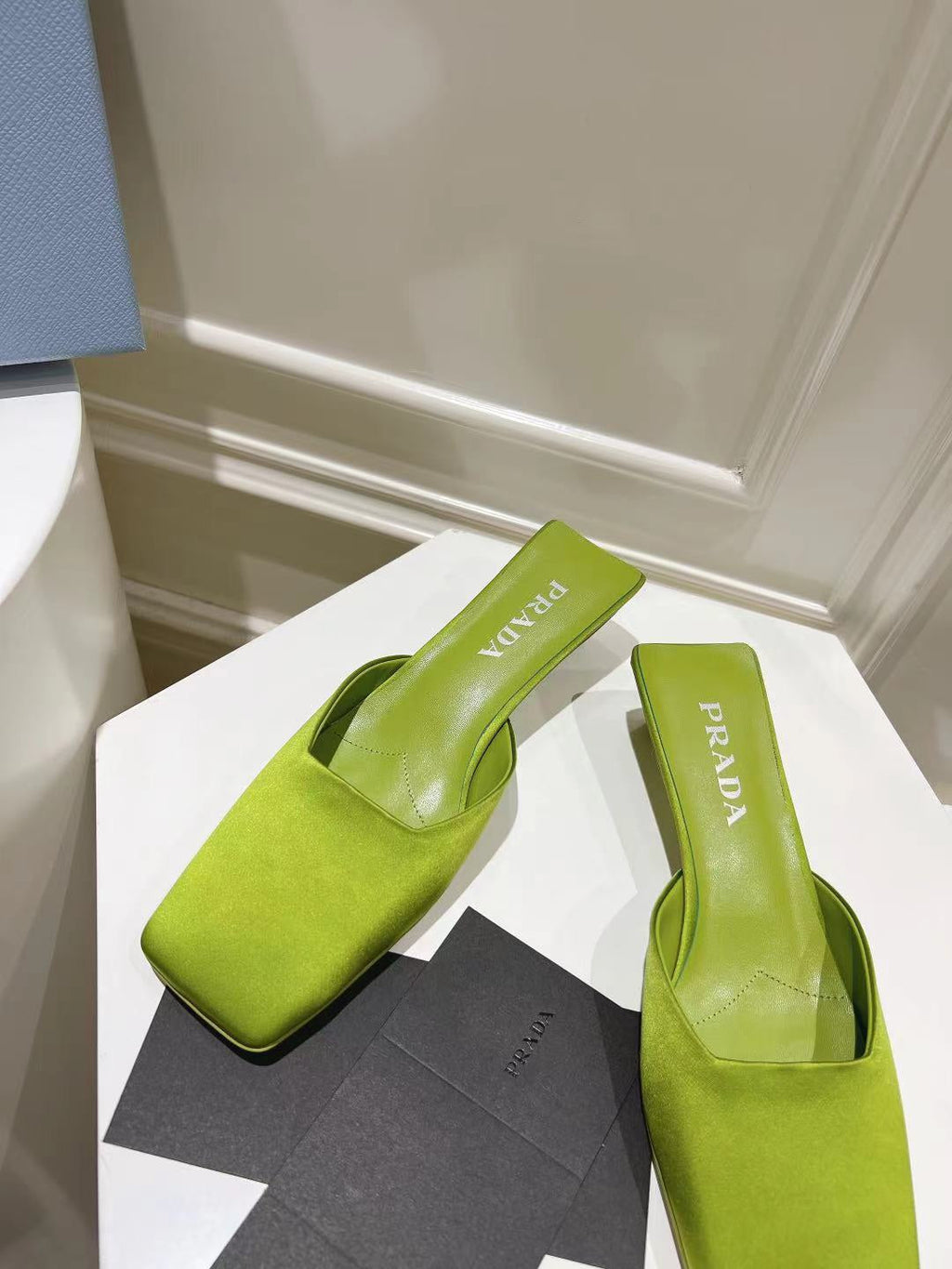 PRA SQUARE TOE MULES PEAR SATIN