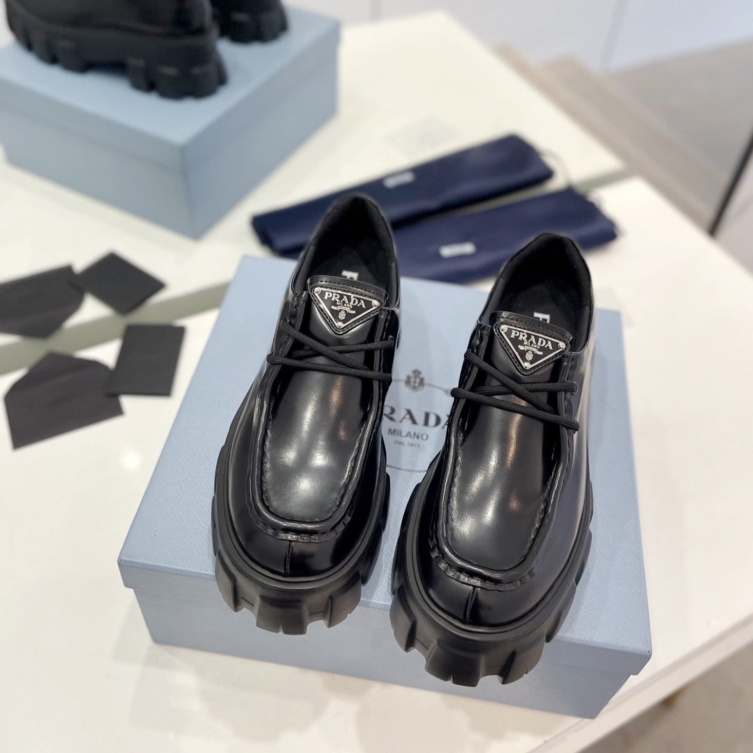 PRA MONOLITH LACE-UP LOAFERS BLACK CALFSKIN