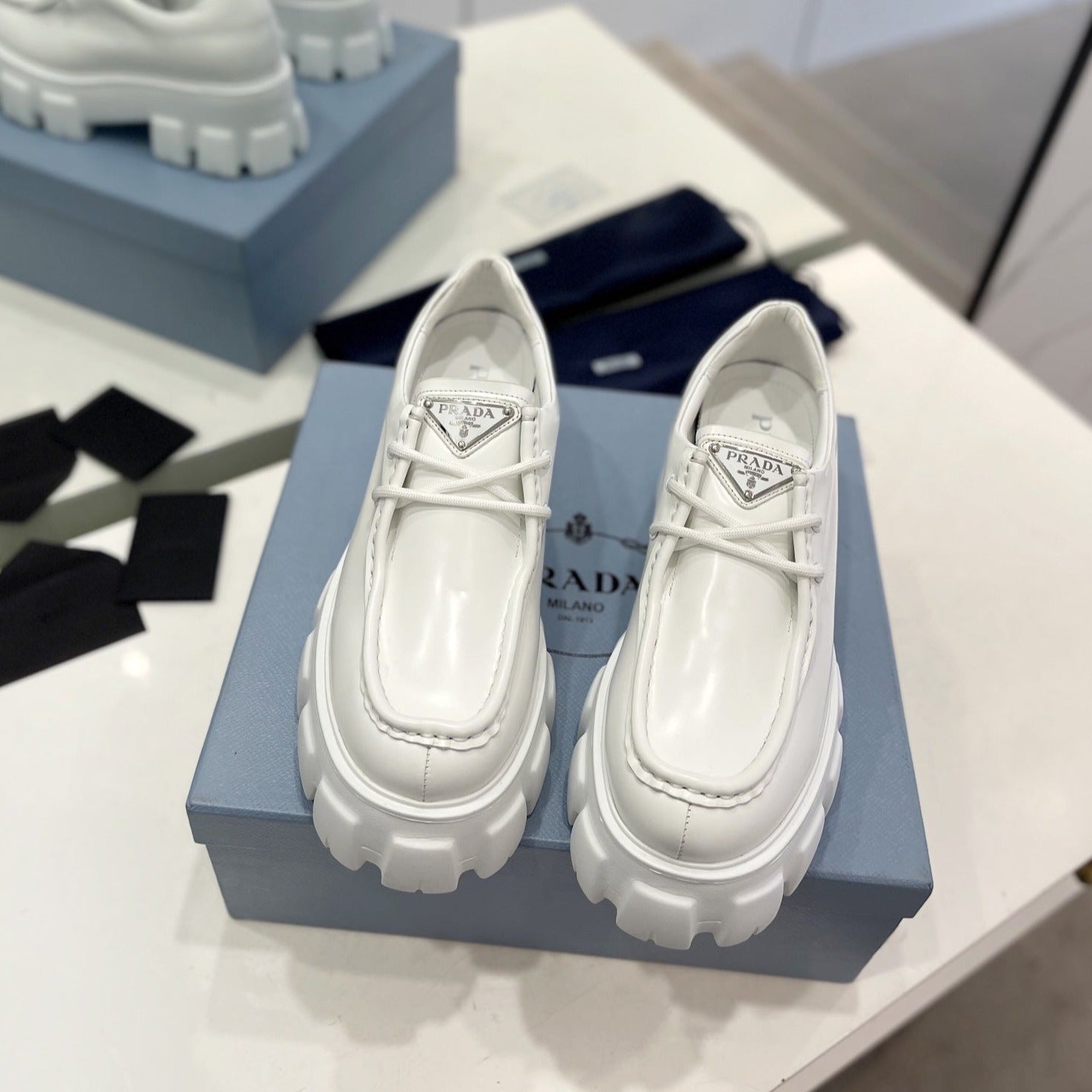 PRA MONOLITH LACE-UP LOAFERS WHITE CALFSKIN